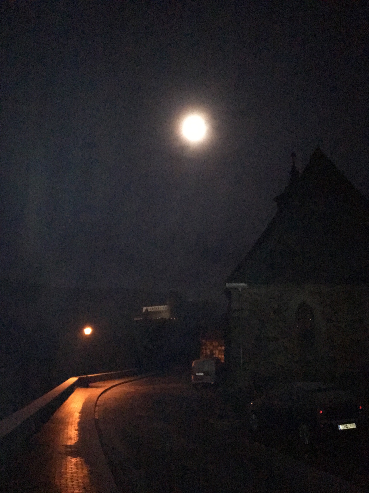 Bild ohne Beschreibung