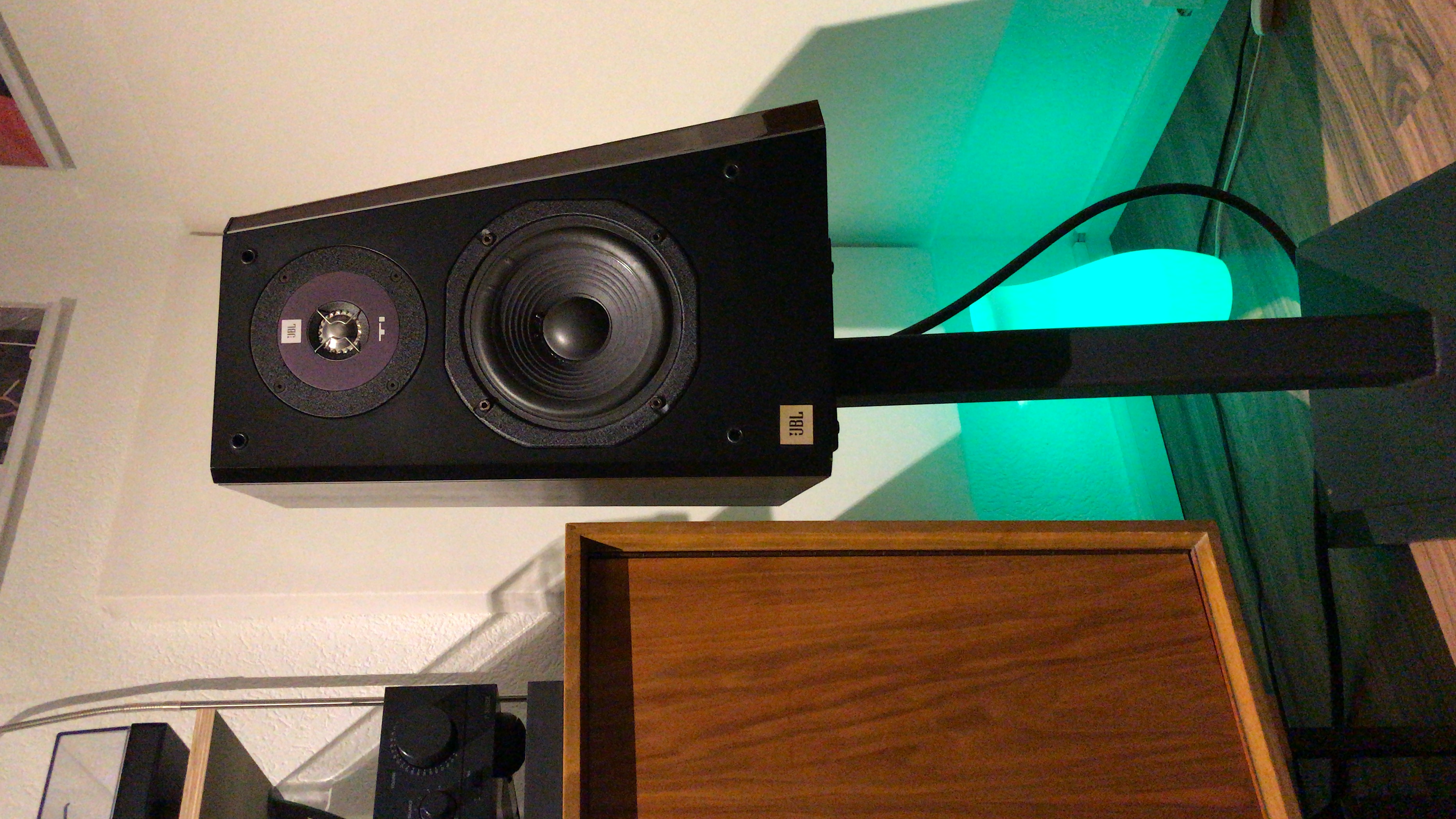 Bild ohne Beschreibung Bild ohne Beschreibung