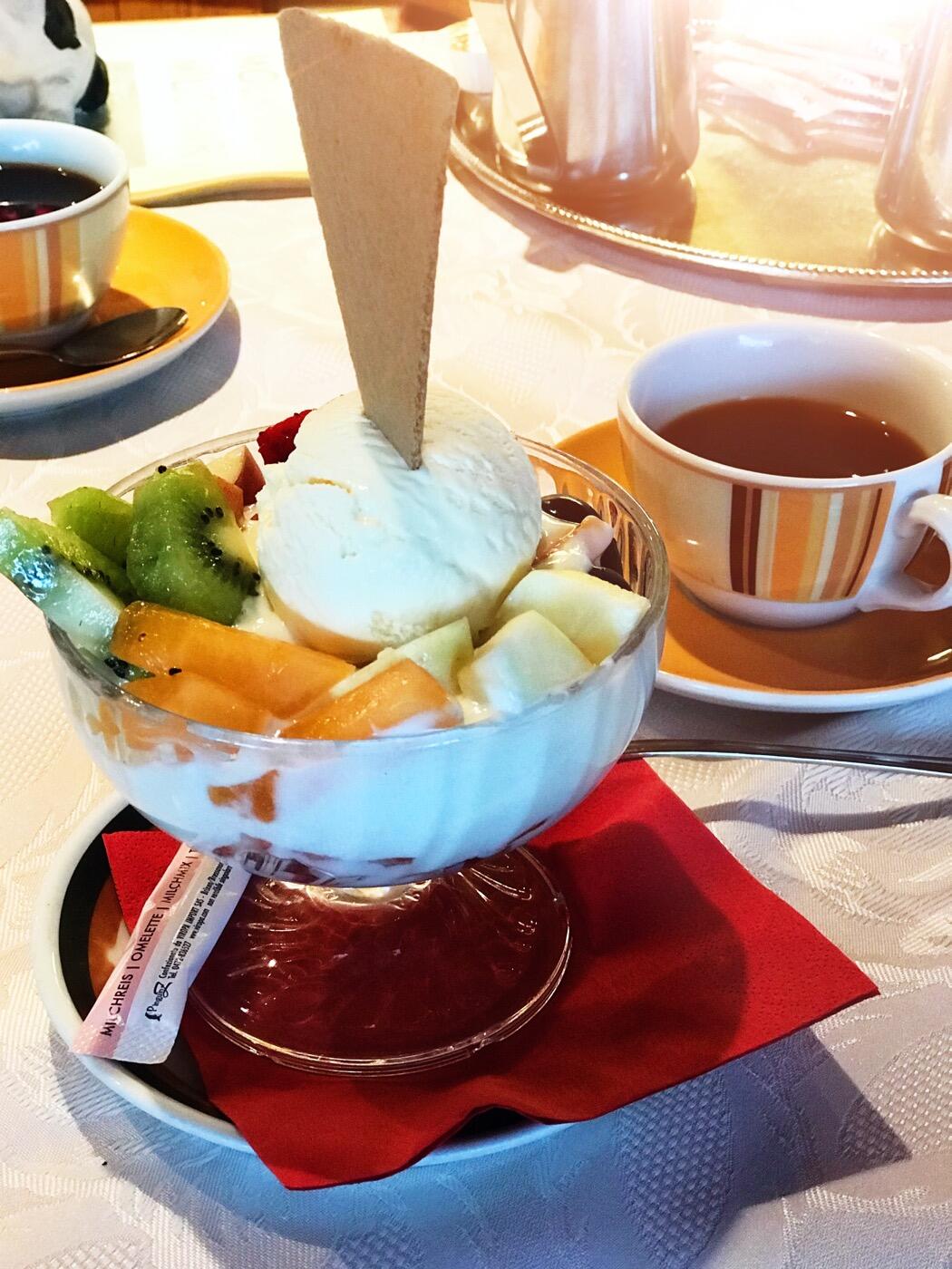 Bild ohne Beschreibung Bild ohne Beschreibung