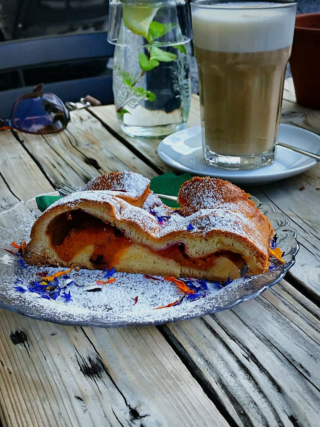 Bild ohne Beschreibung Bild ohne Beschreibung