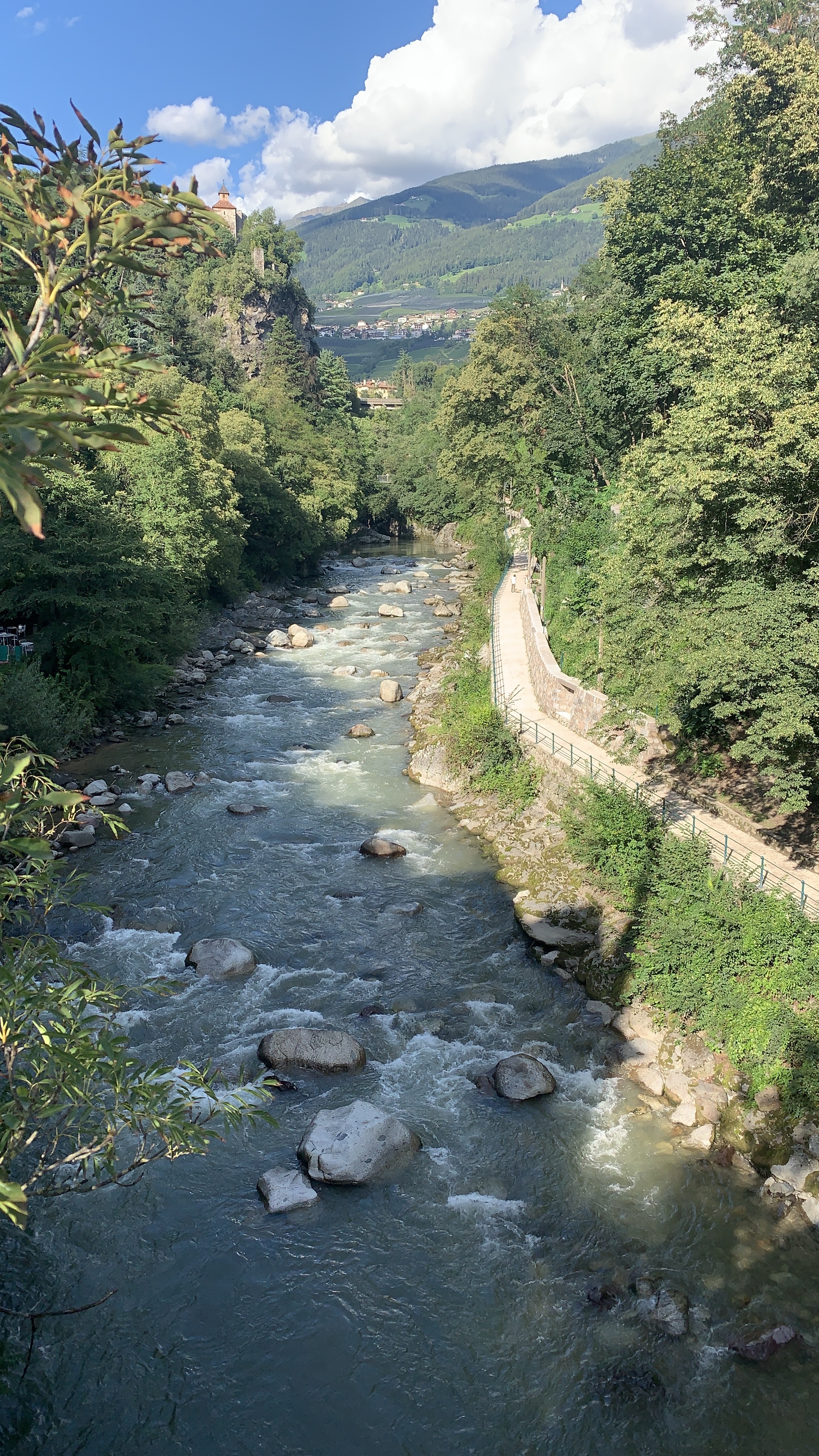 Bild ohne Beschreibung