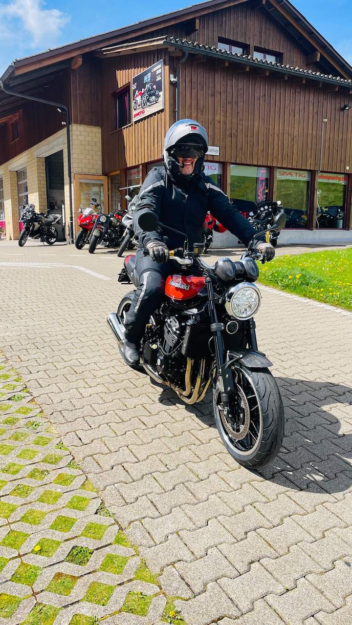 Bild ohne Beschreibung