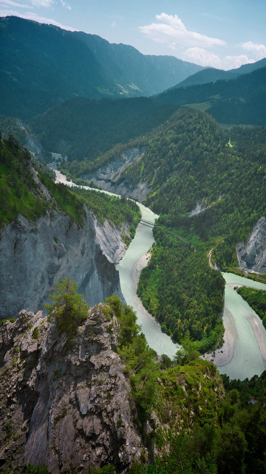 Bild ohne Beschreibung Bild ohne Beschreibung