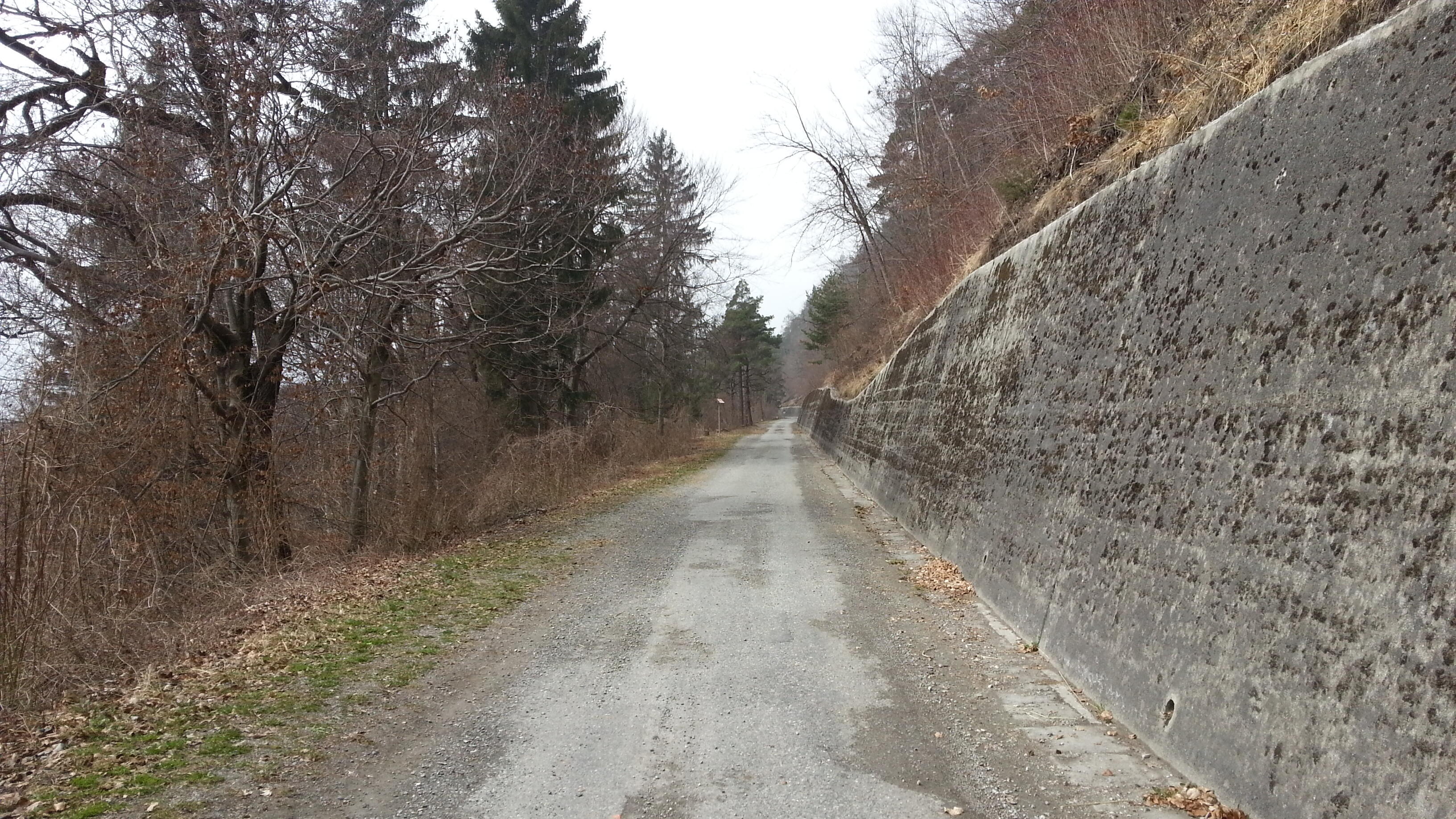 Bild ohne Beschreibung Bild ohne Beschreibung