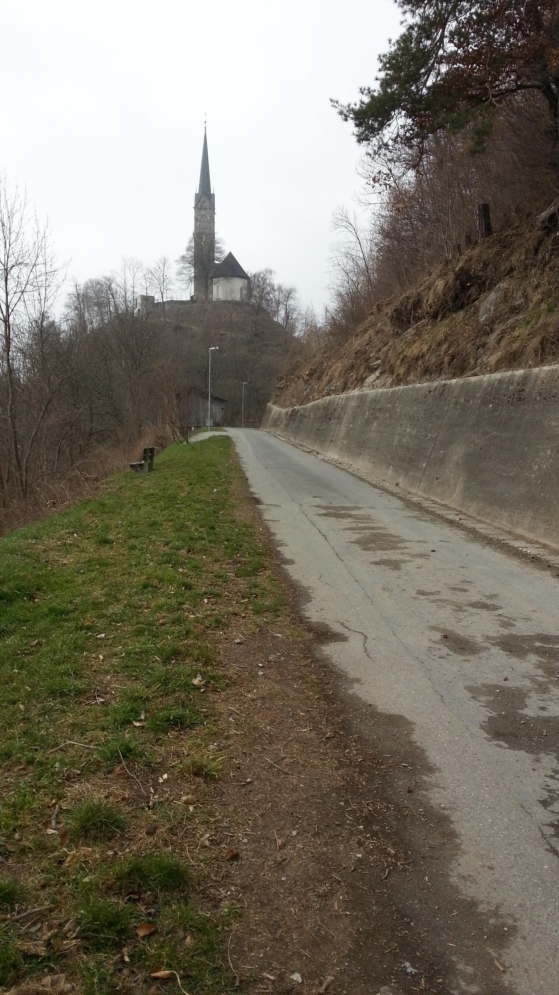 Bild ohne Beschreibung Bild ohne Beschreibung