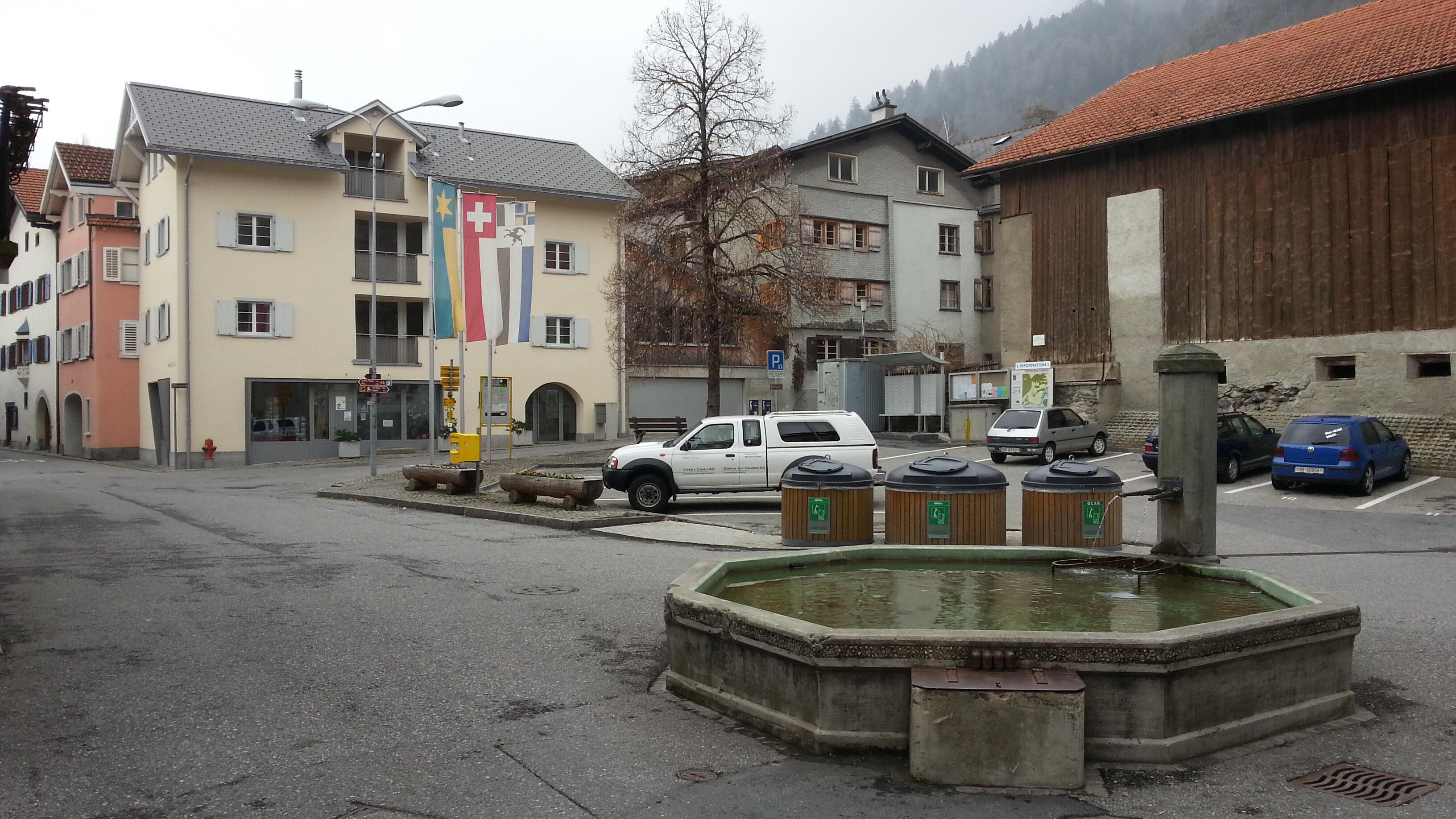 Bild ohne Beschreibung Bild ohne Beschreibung