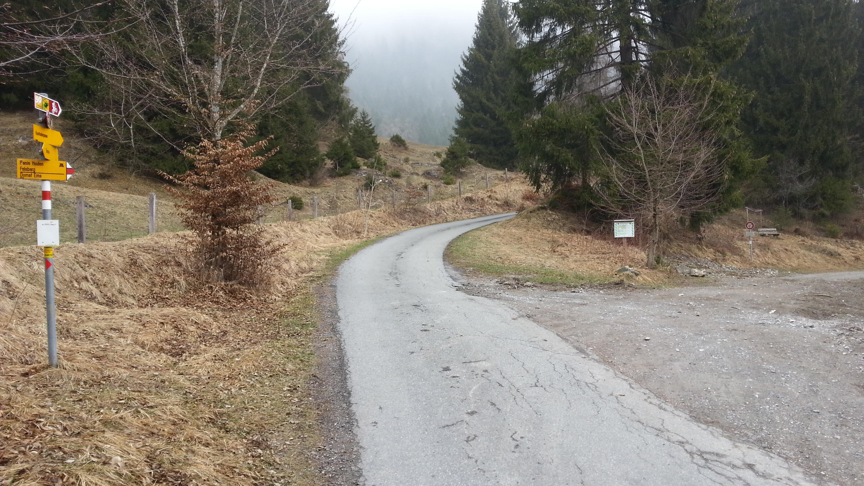 Bild ohne Beschreibung Bild ohne Beschreibung