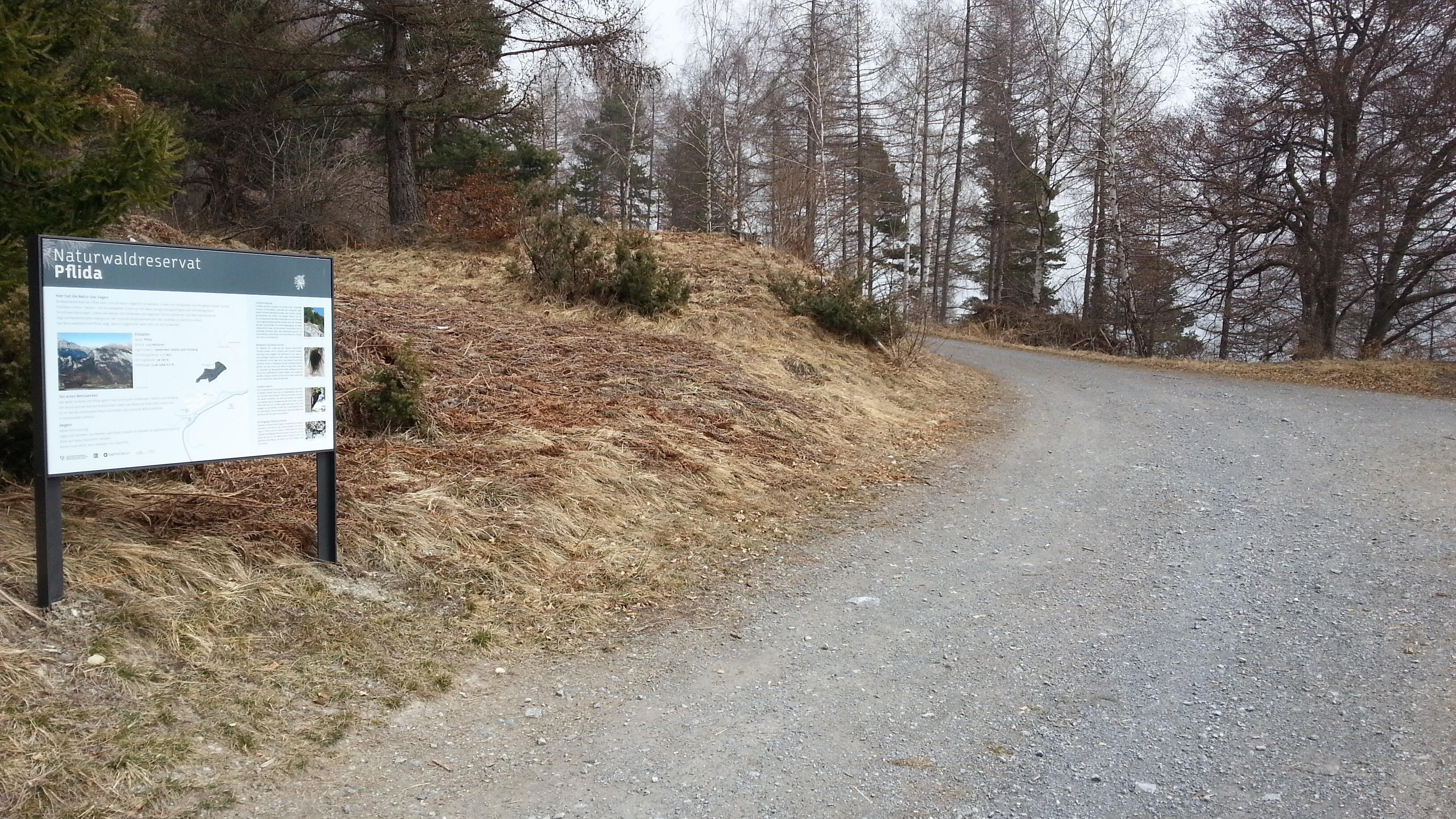 Bild ohne Beschreibung Bild ohne Beschreibung