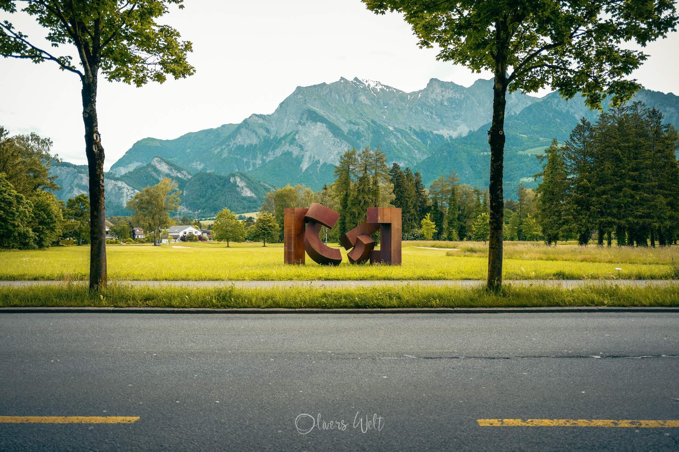 Bild ohne Beschreibung Bild ohne Beschreibung