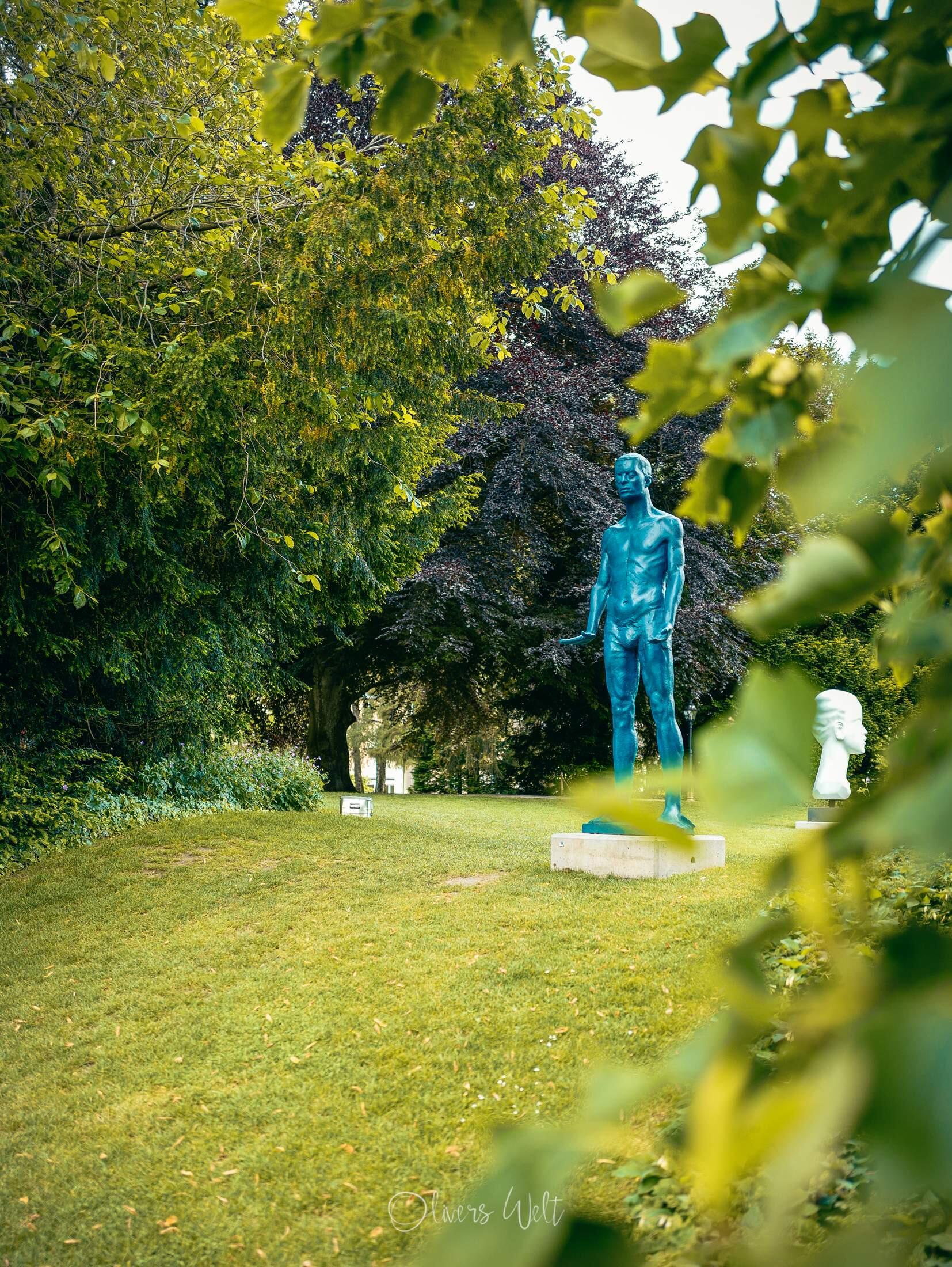 Bild ohne Beschreibung Bild ohne Beschreibung