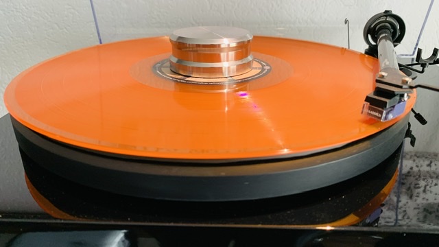 Bild ohne Beschreibung