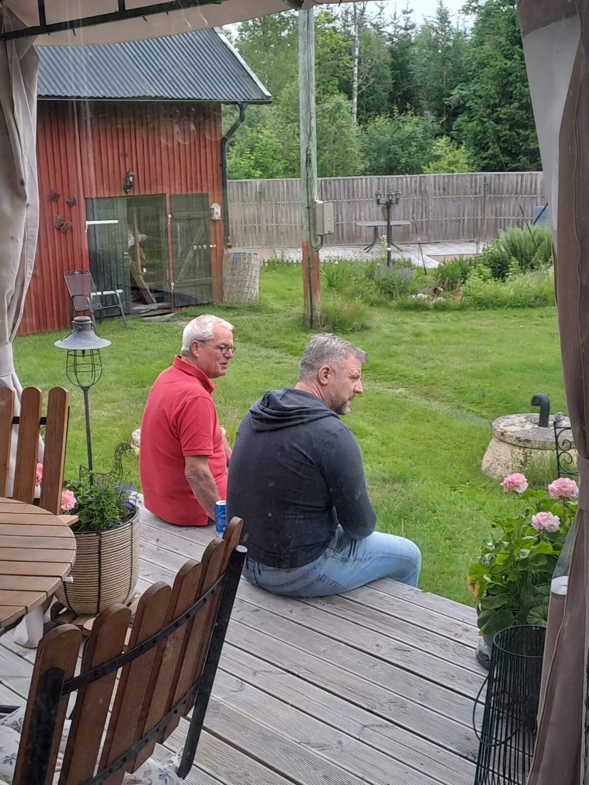 Bild ohne Beschreibung Bild ohne Beschreibung