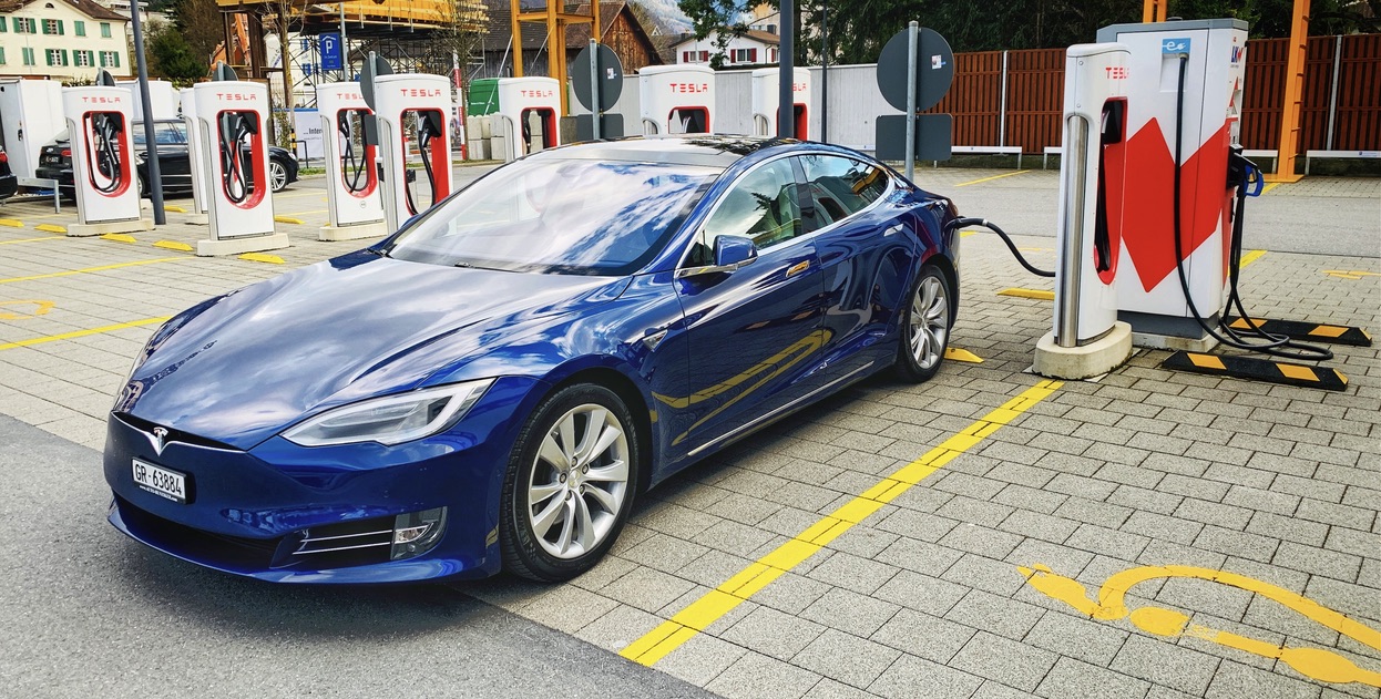 Bild ohne Beschreibung Bild ohne Beschreibung