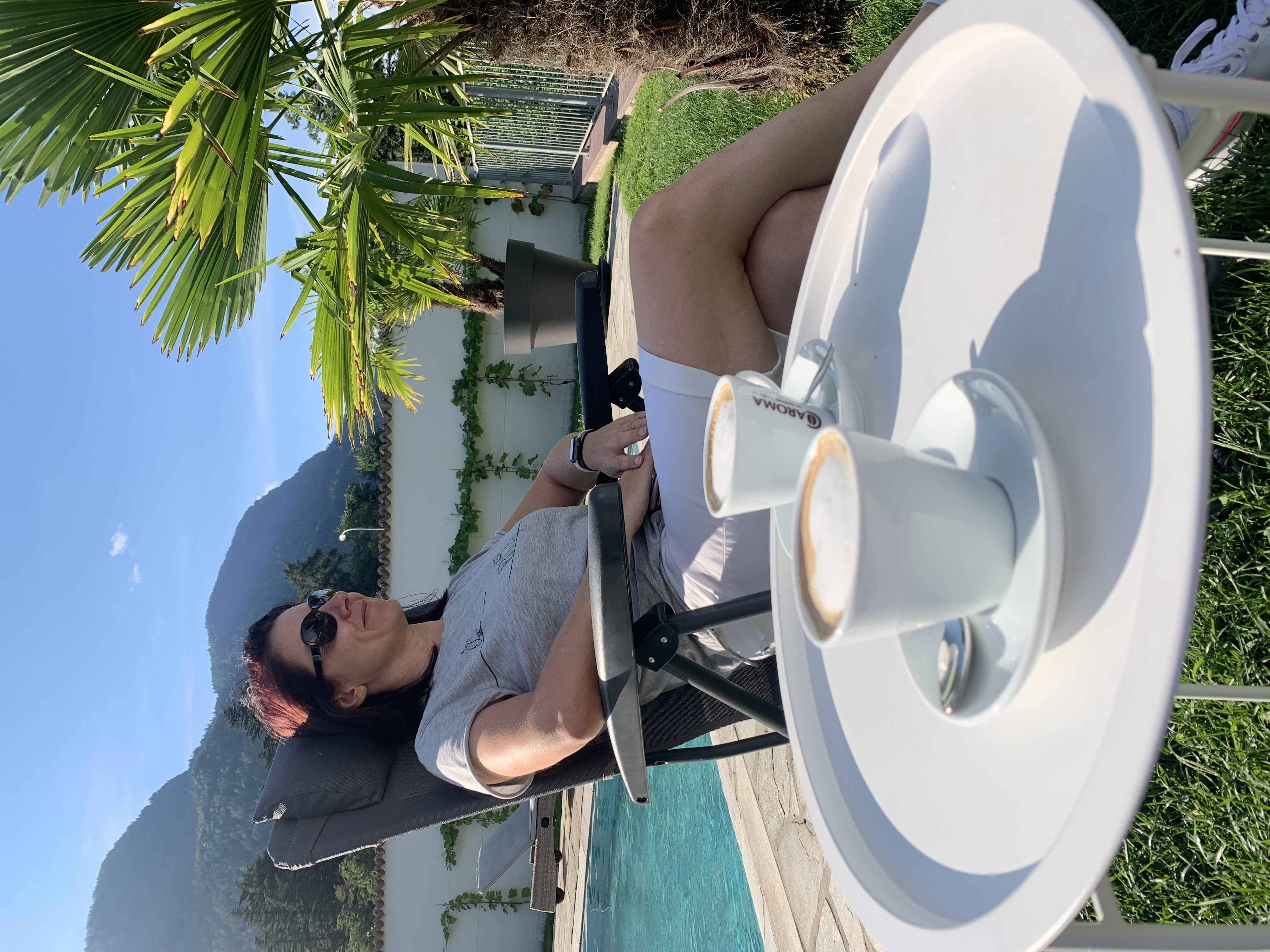 Bild ohne Beschreibung Bild ohne Beschreibung