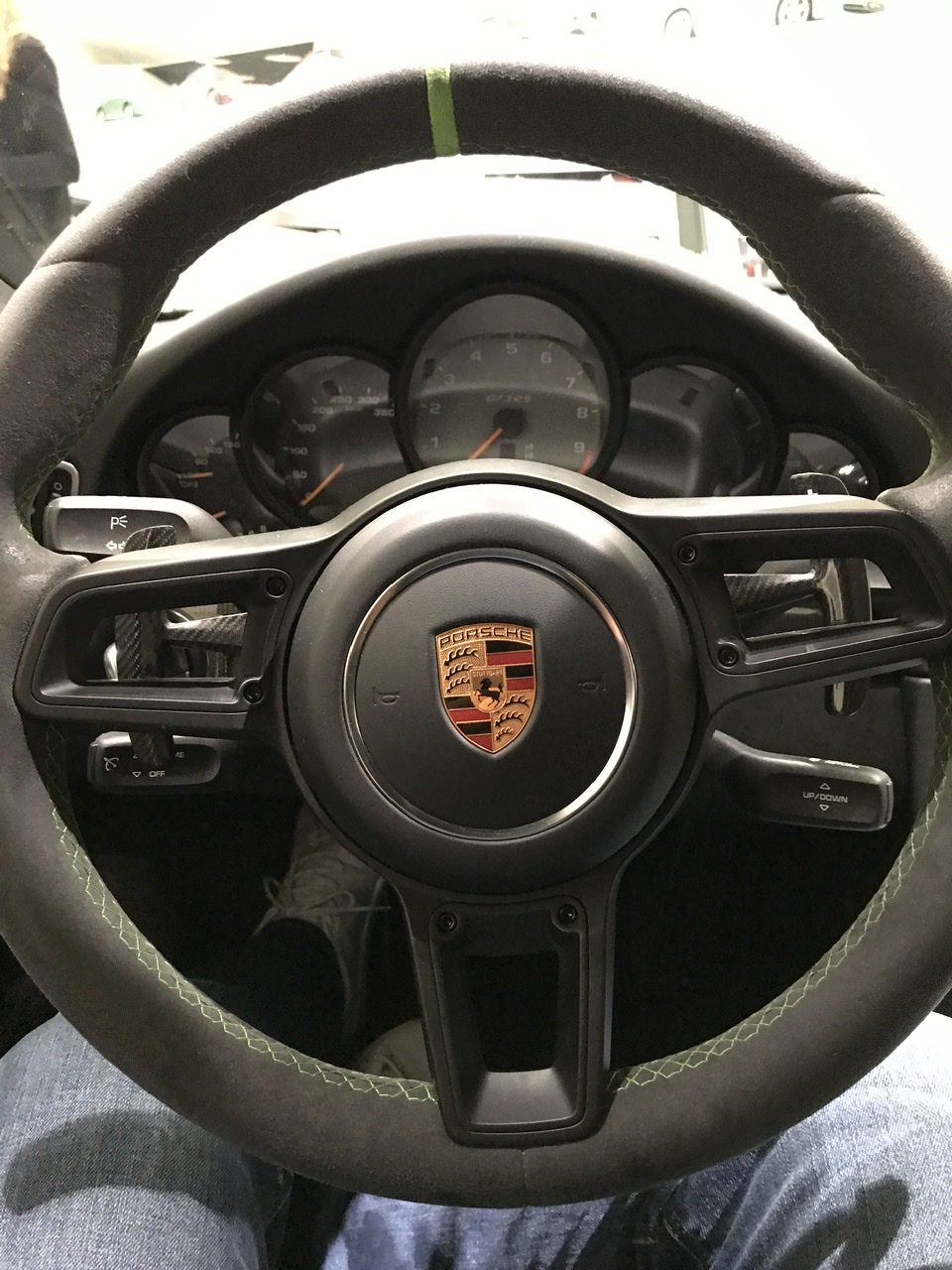 Bild ohne Beschreibung