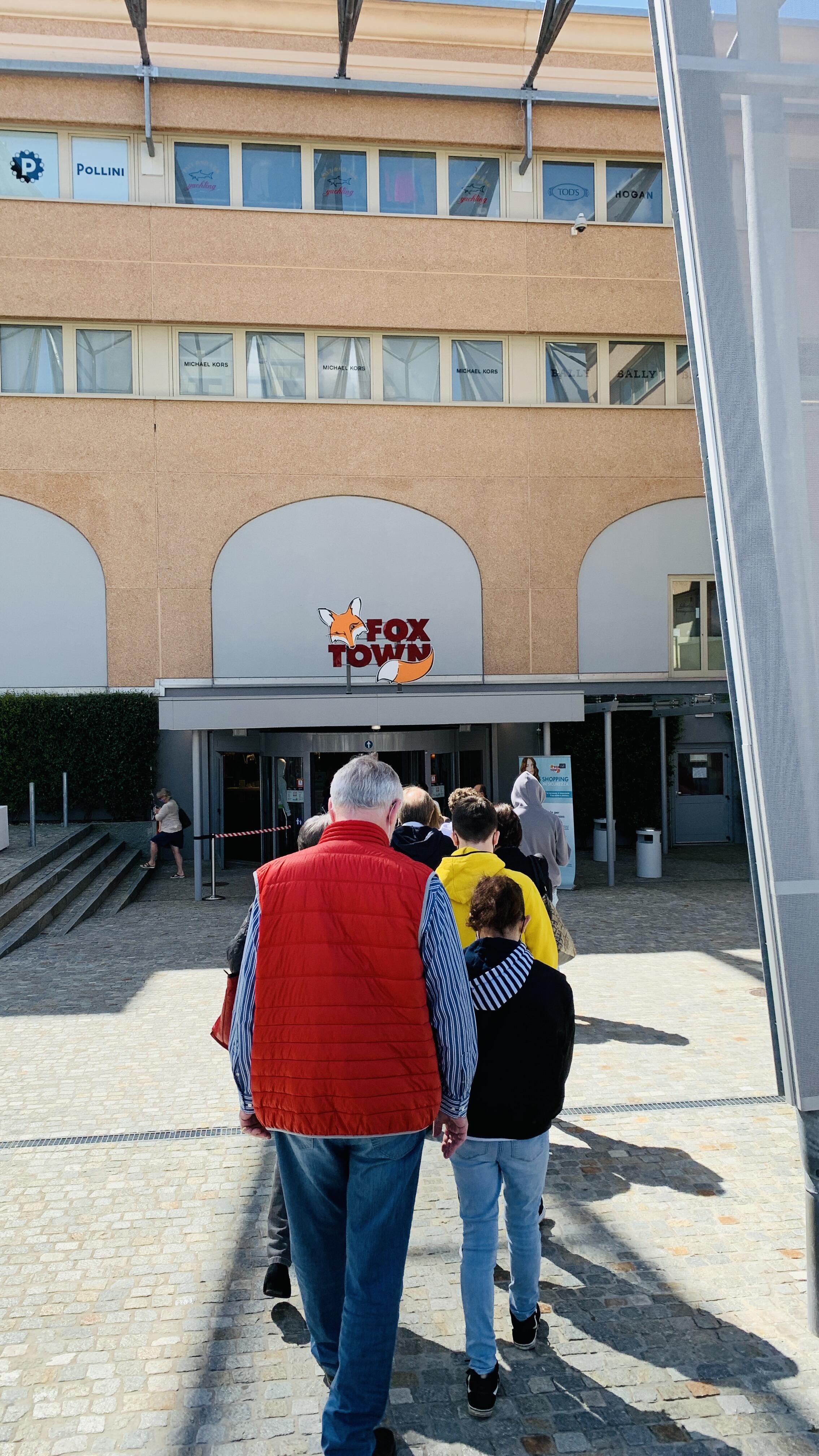 Bild ohne Beschreibung Bild ohne Beschreibung