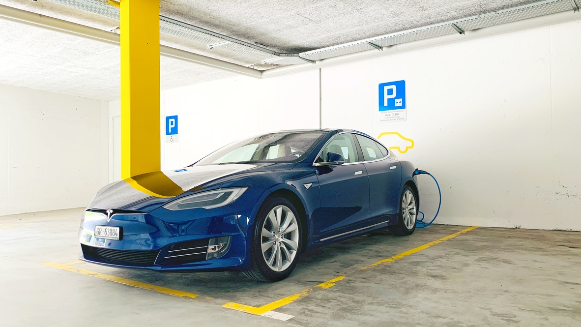 Bild ohne Beschreibung Bild ohne Beschreibung