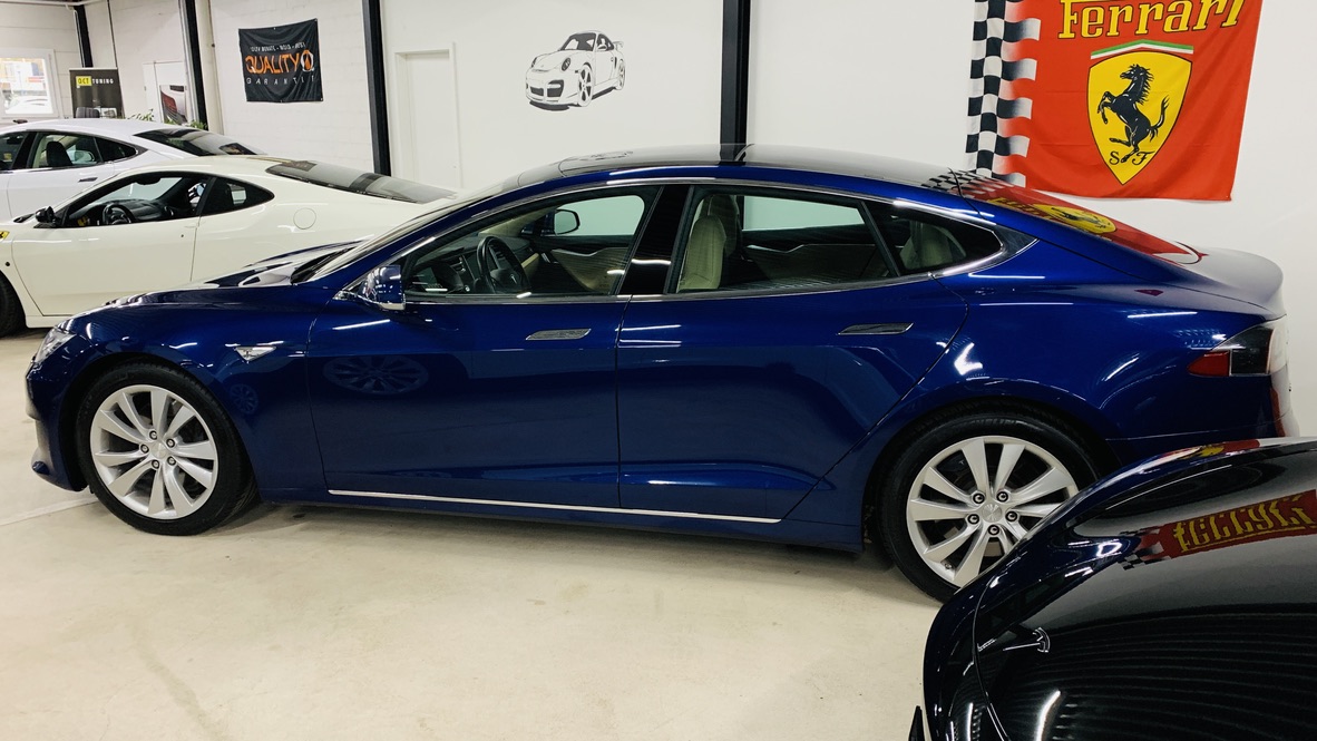 Bild ohne Beschreibung