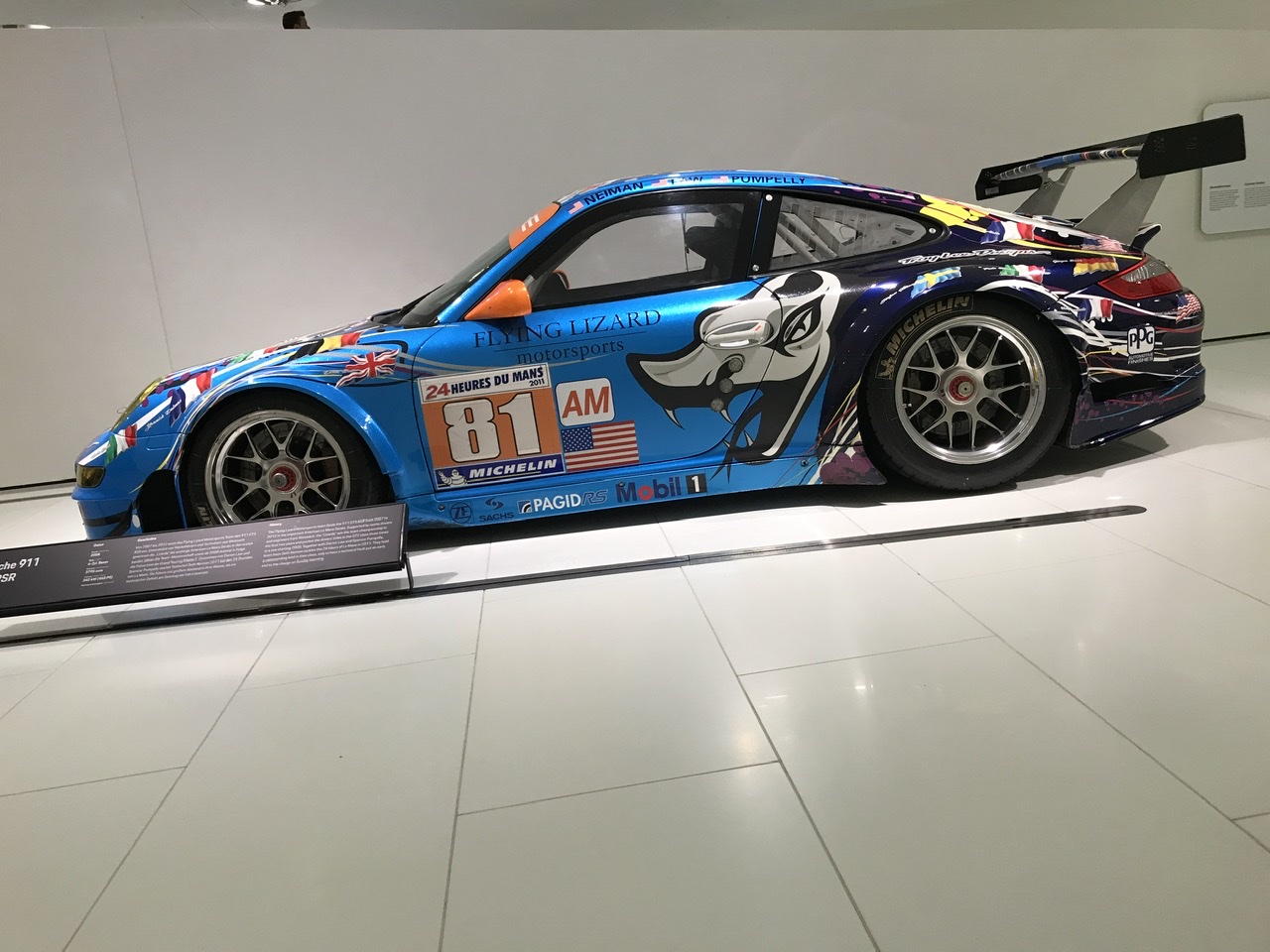 Bild ohne Beschreibung