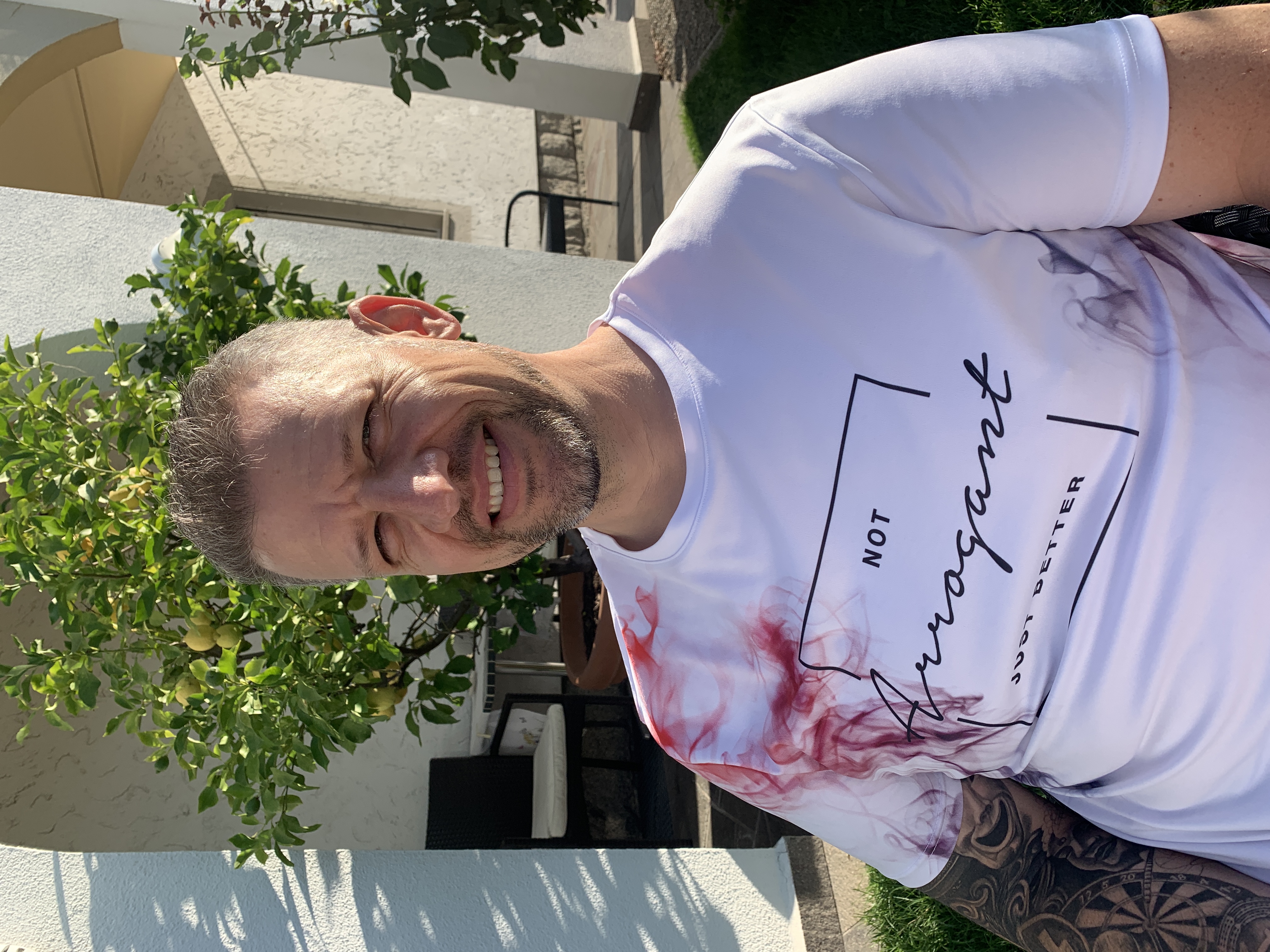 Bild ohne Beschreibung Bild ohne Beschreibung