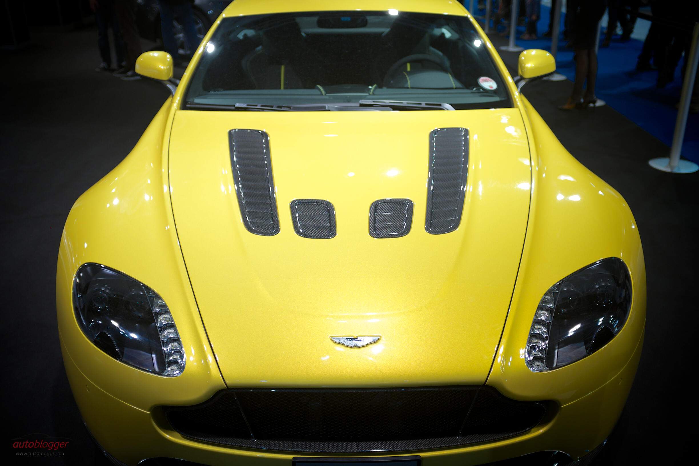 Bild ohne Beschreibung Bild ohne Beschreibung