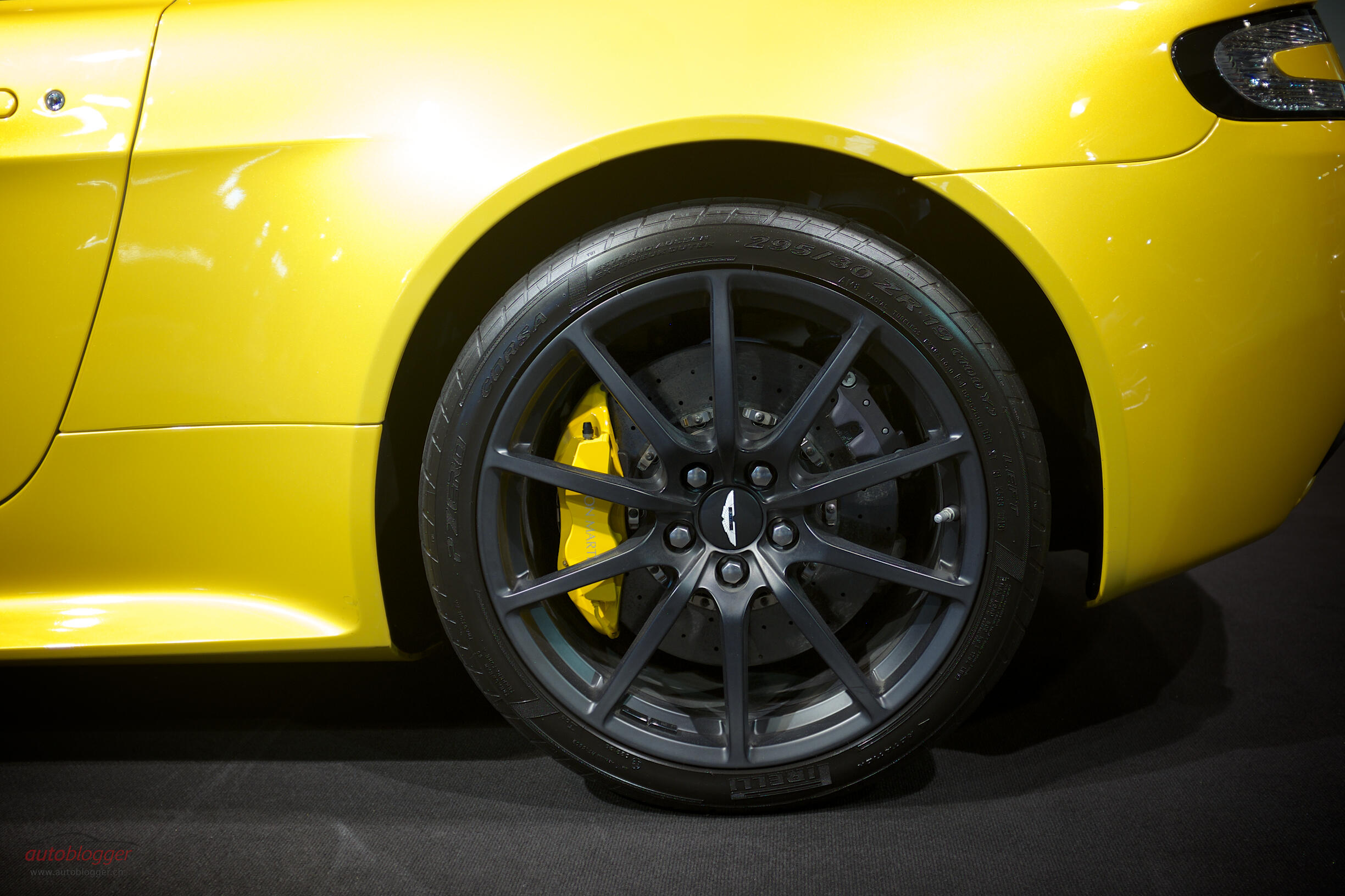 Bild ohne Beschreibung Bild ohne Beschreibung