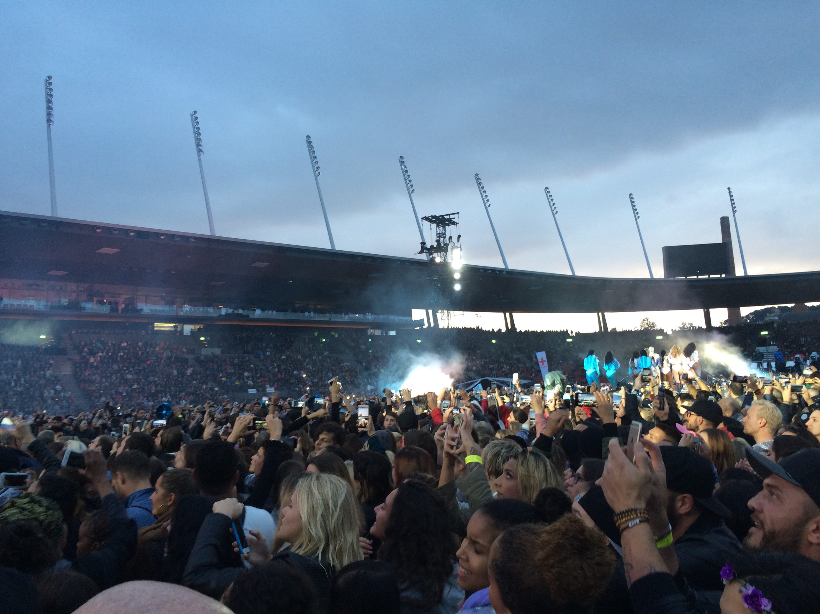 Bild ohne Beschreibung Bild ohne Beschreibung