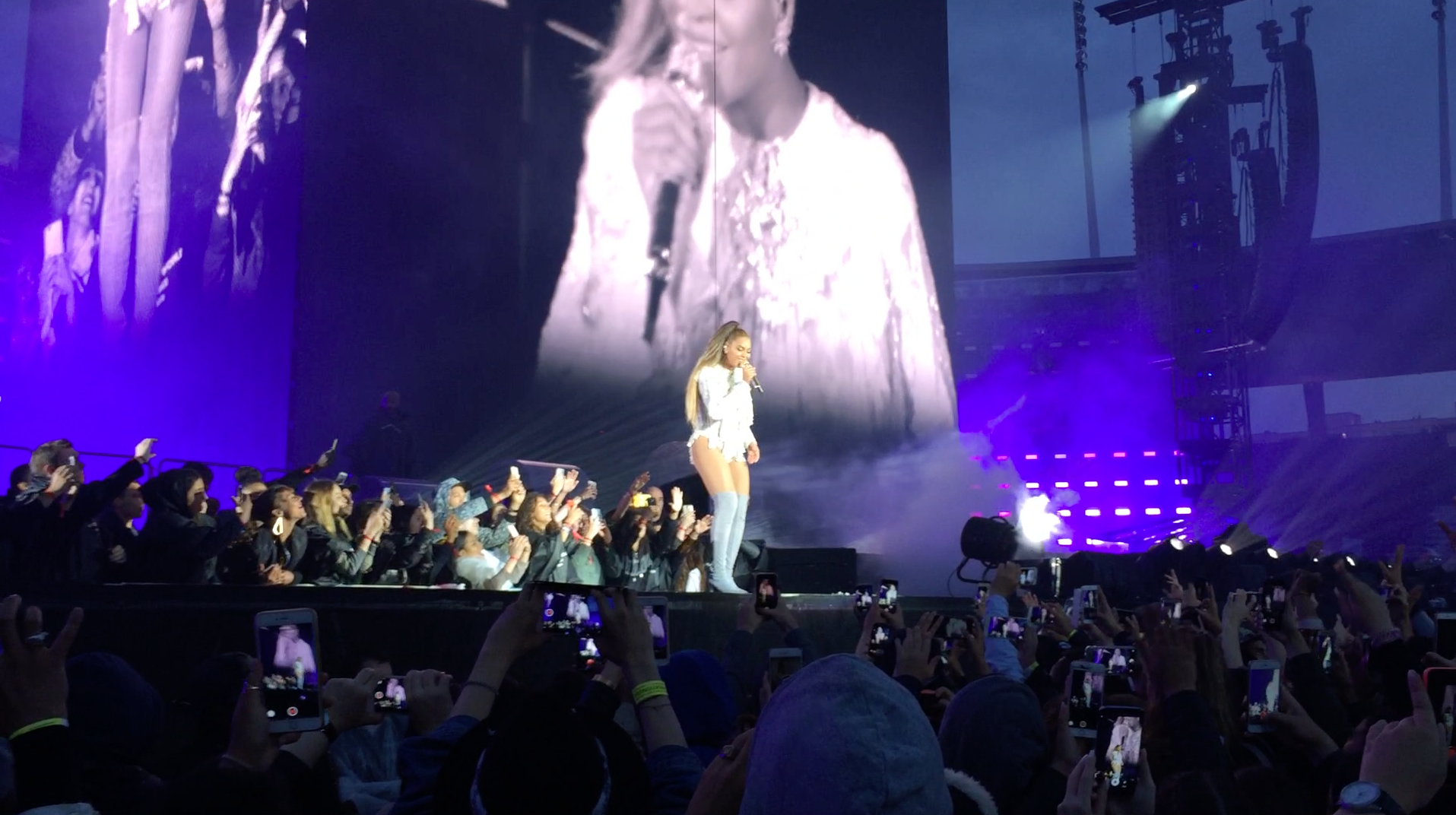 Bild ohne Beschreibung Bild ohne Beschreibung