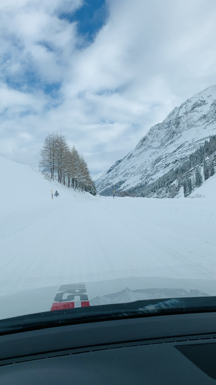 Bild ohne Beschreibung