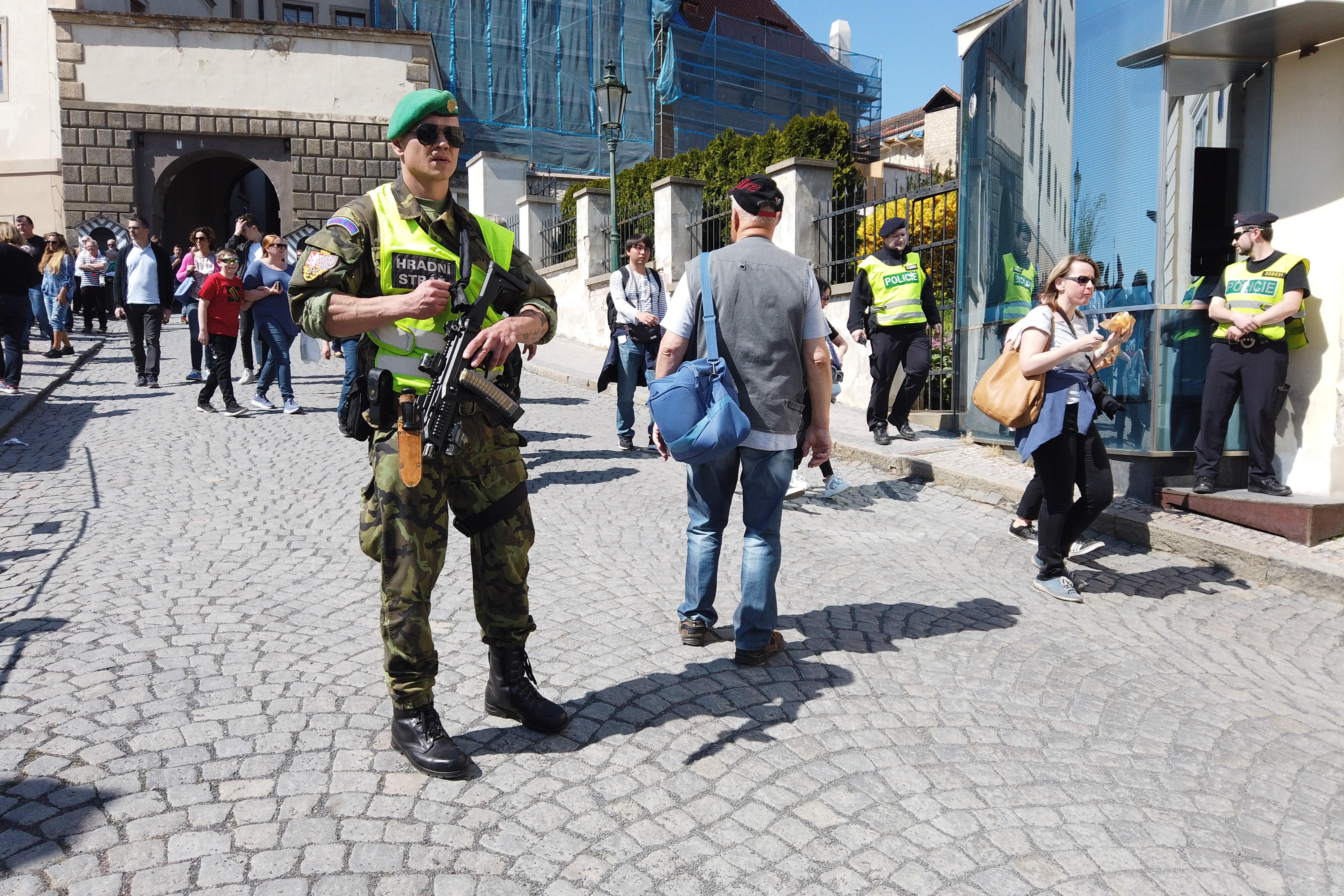 Bild ohne Beschreibung