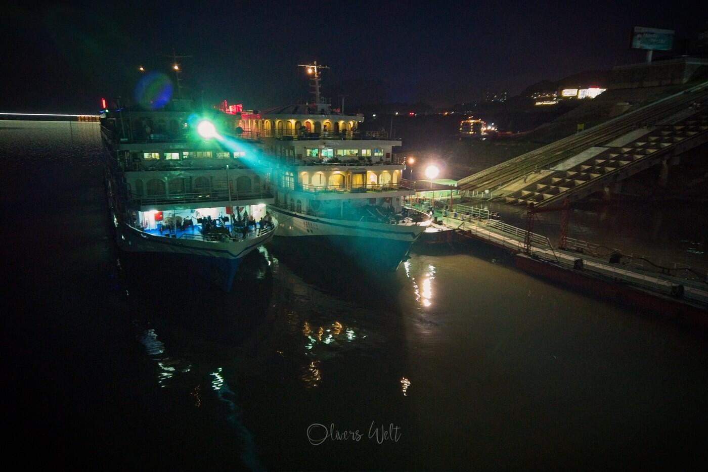 Bild ohne Beschreibung Bild ohne Beschreibung