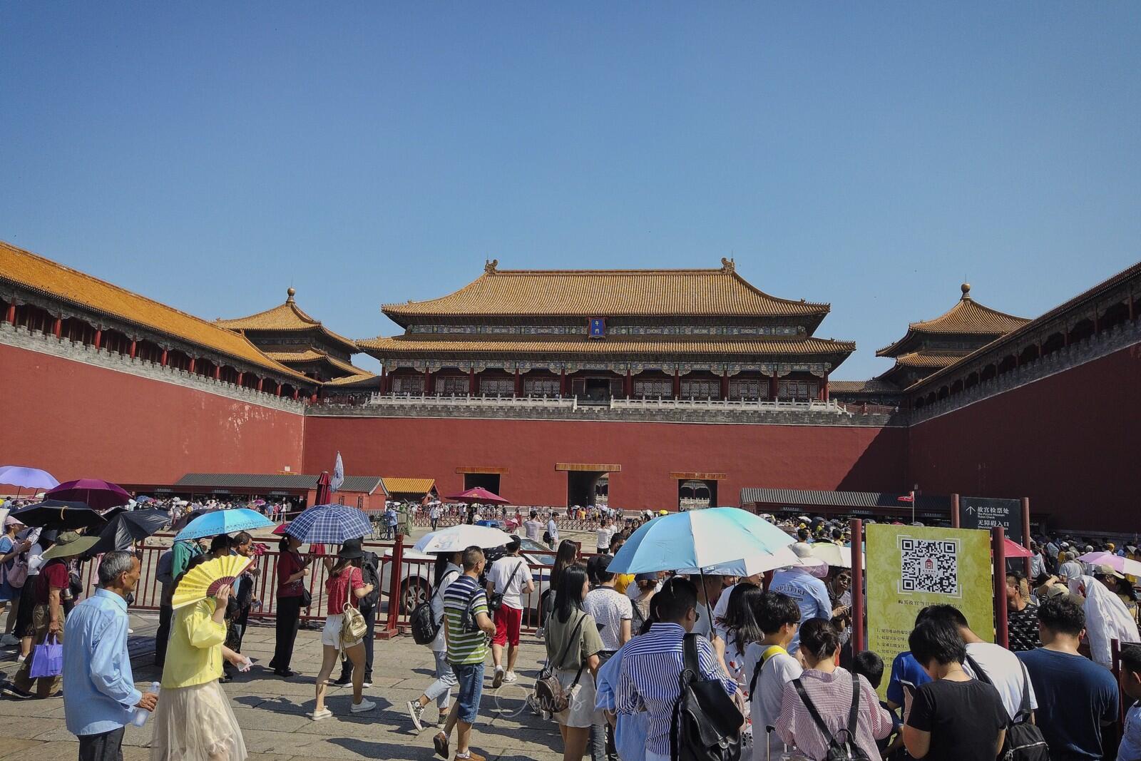 Bild ohne Beschreibung Bild ohne Beschreibung