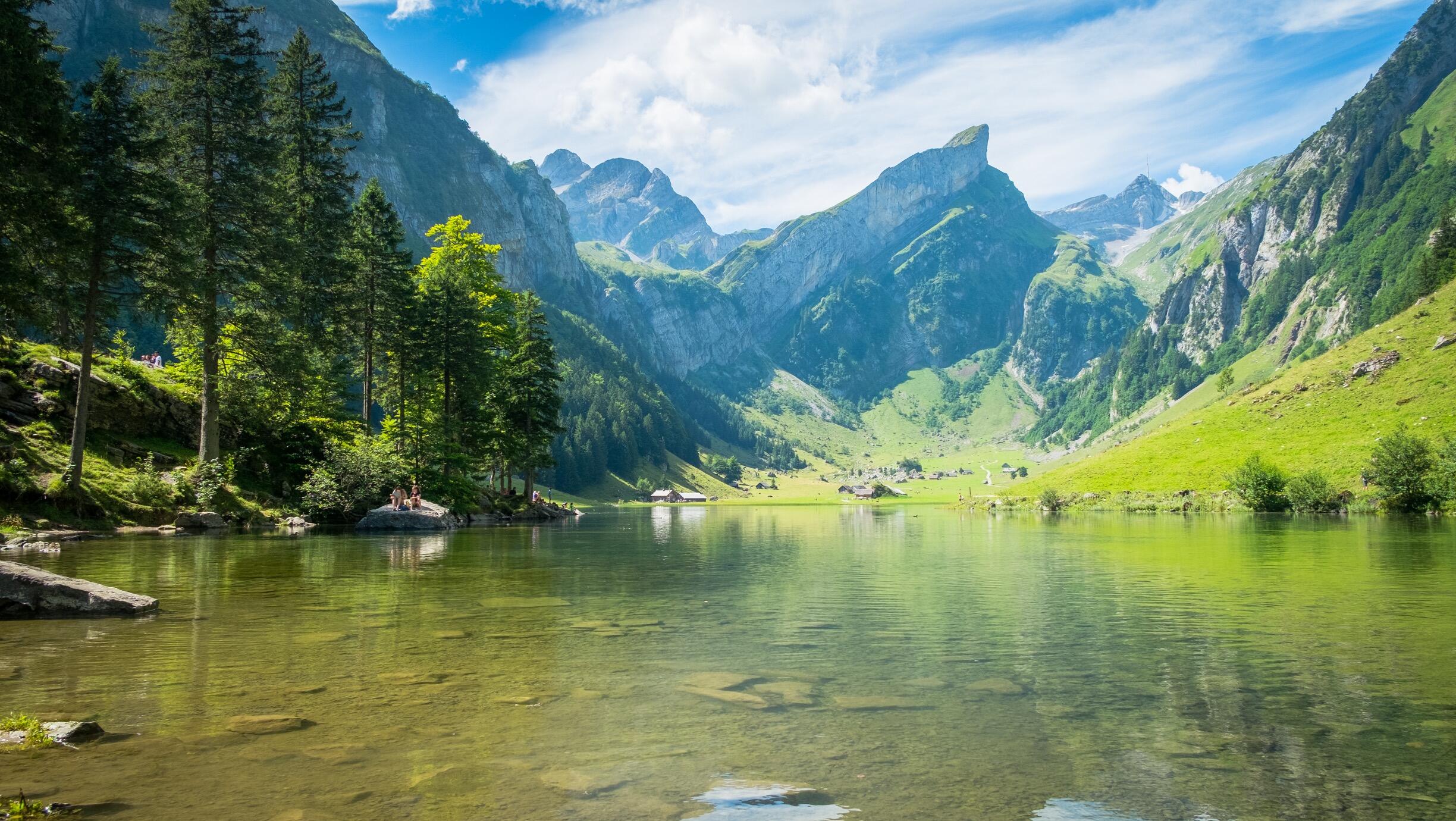 Bild ohne Beschreibung Bild ohne Beschreibung