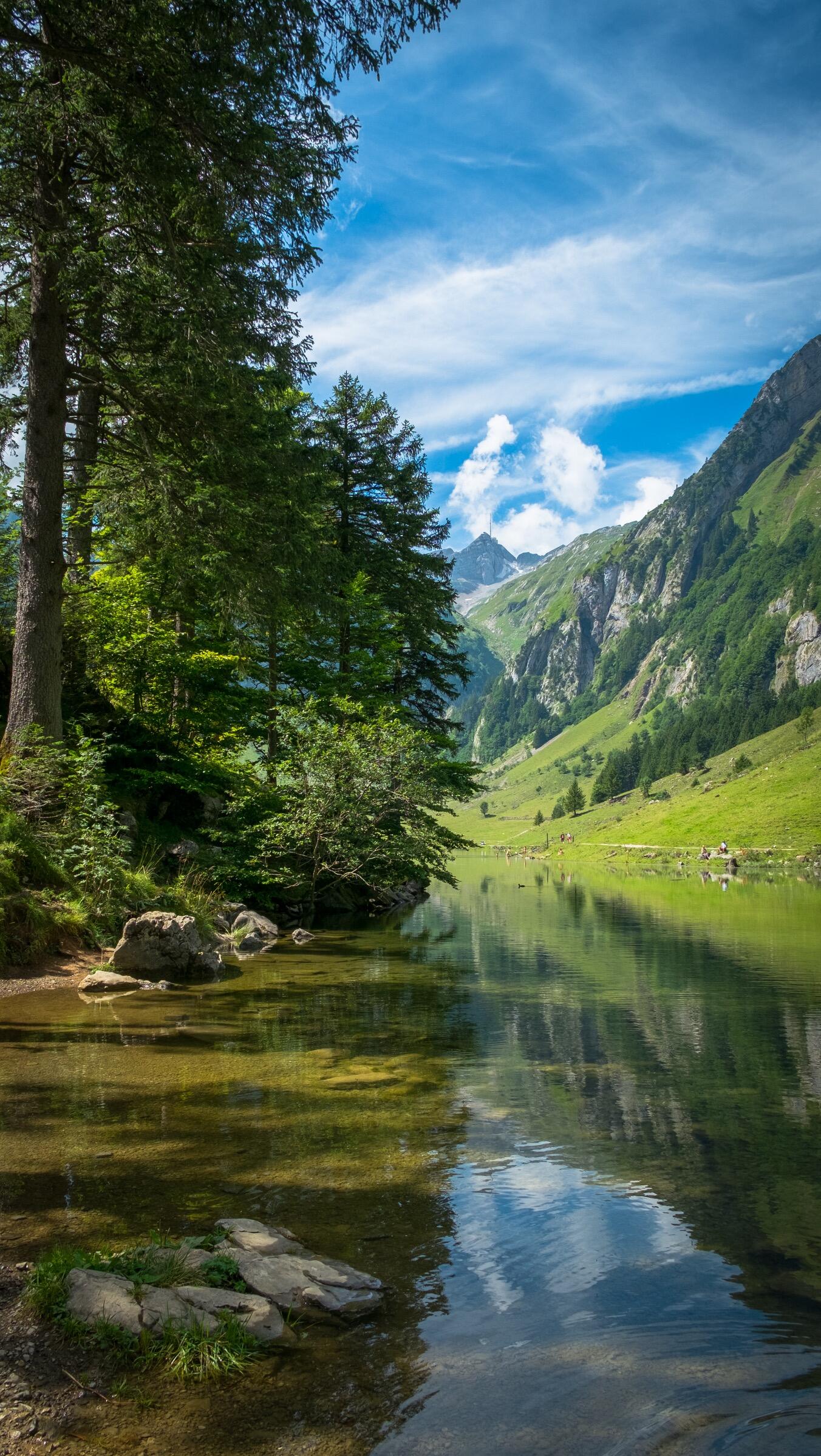 Bild ohne Beschreibung Bild ohne Beschreibung