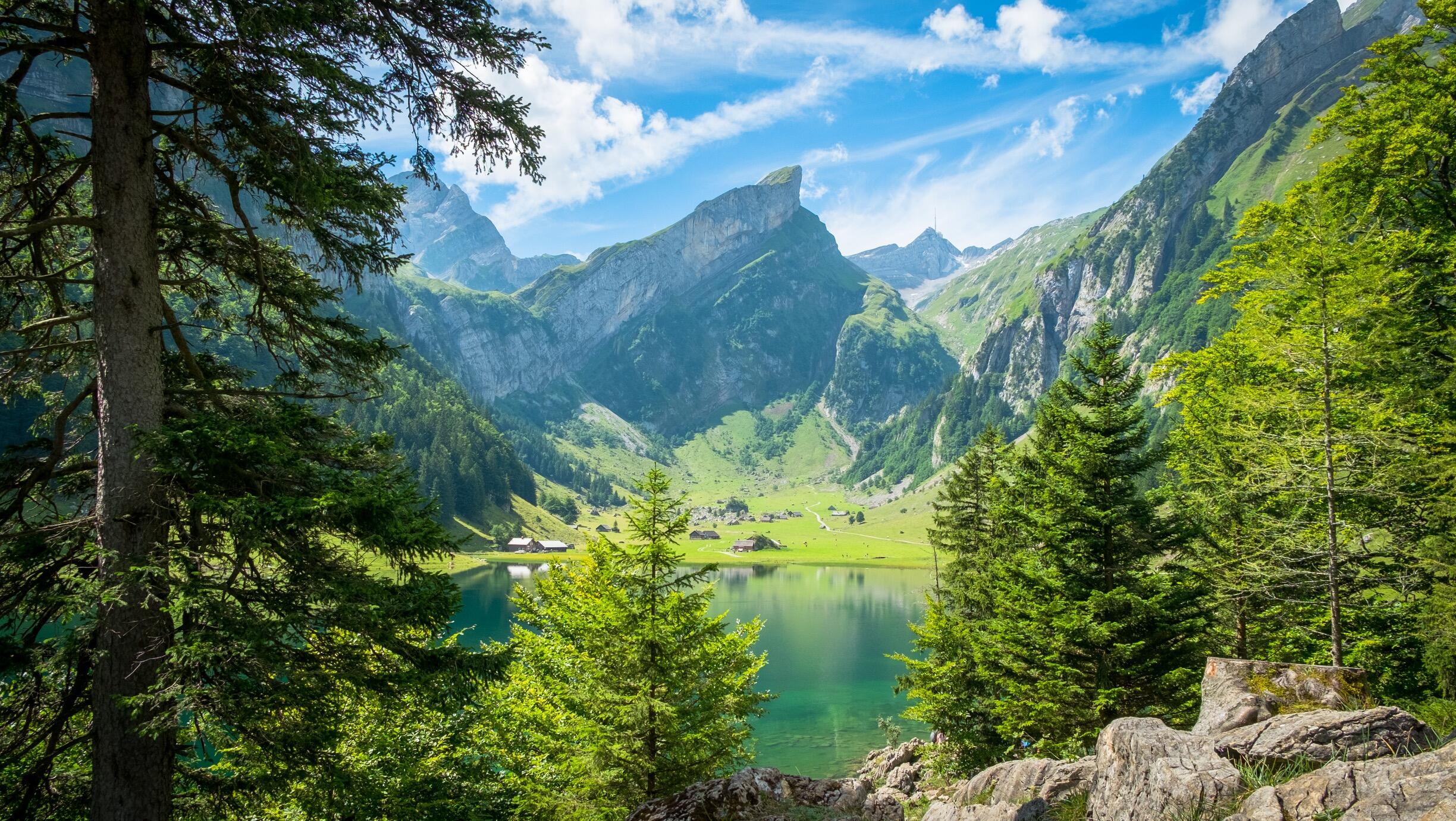 Bild ohne Beschreibung Bild ohne Beschreibung