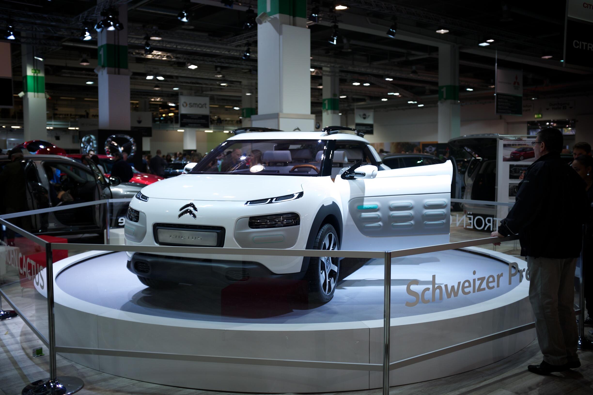 Bild ohne Beschreibung Bild ohne Beschreibung