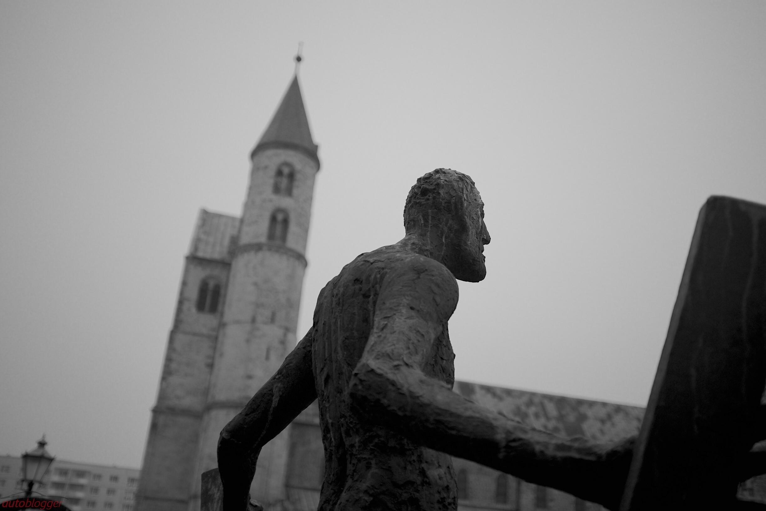 Bild ohne Beschreibung Bild ohne Beschreibung