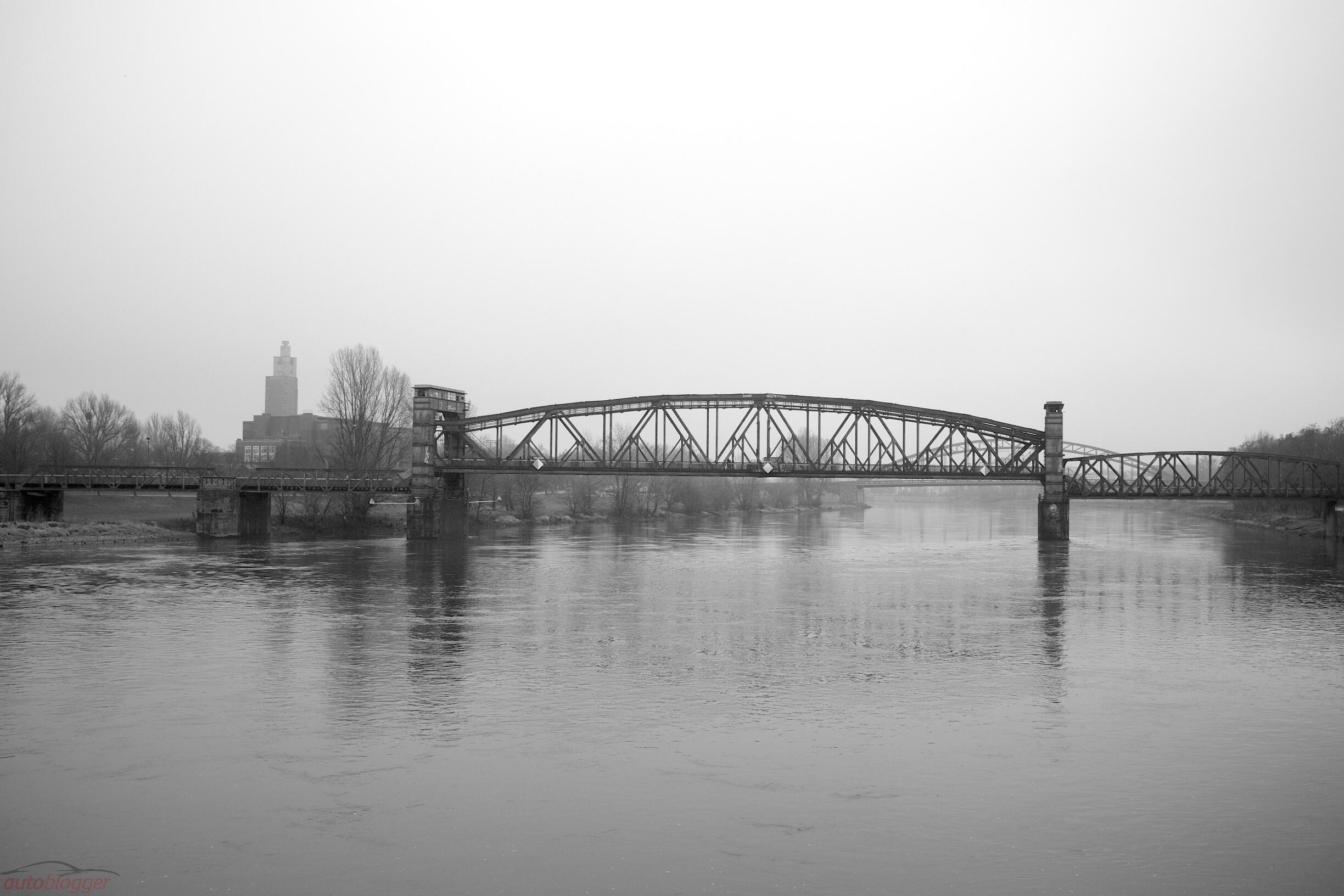 Bild ohne Beschreibung Bild ohne Beschreibung