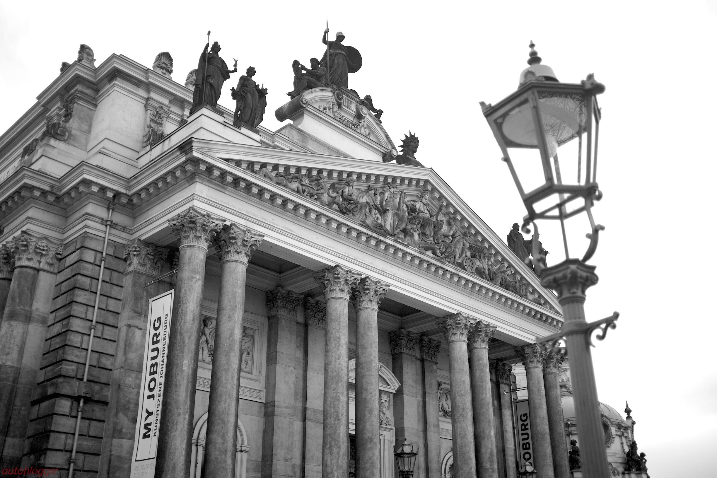 Bild ohne Beschreibung Bild ohne Beschreibung