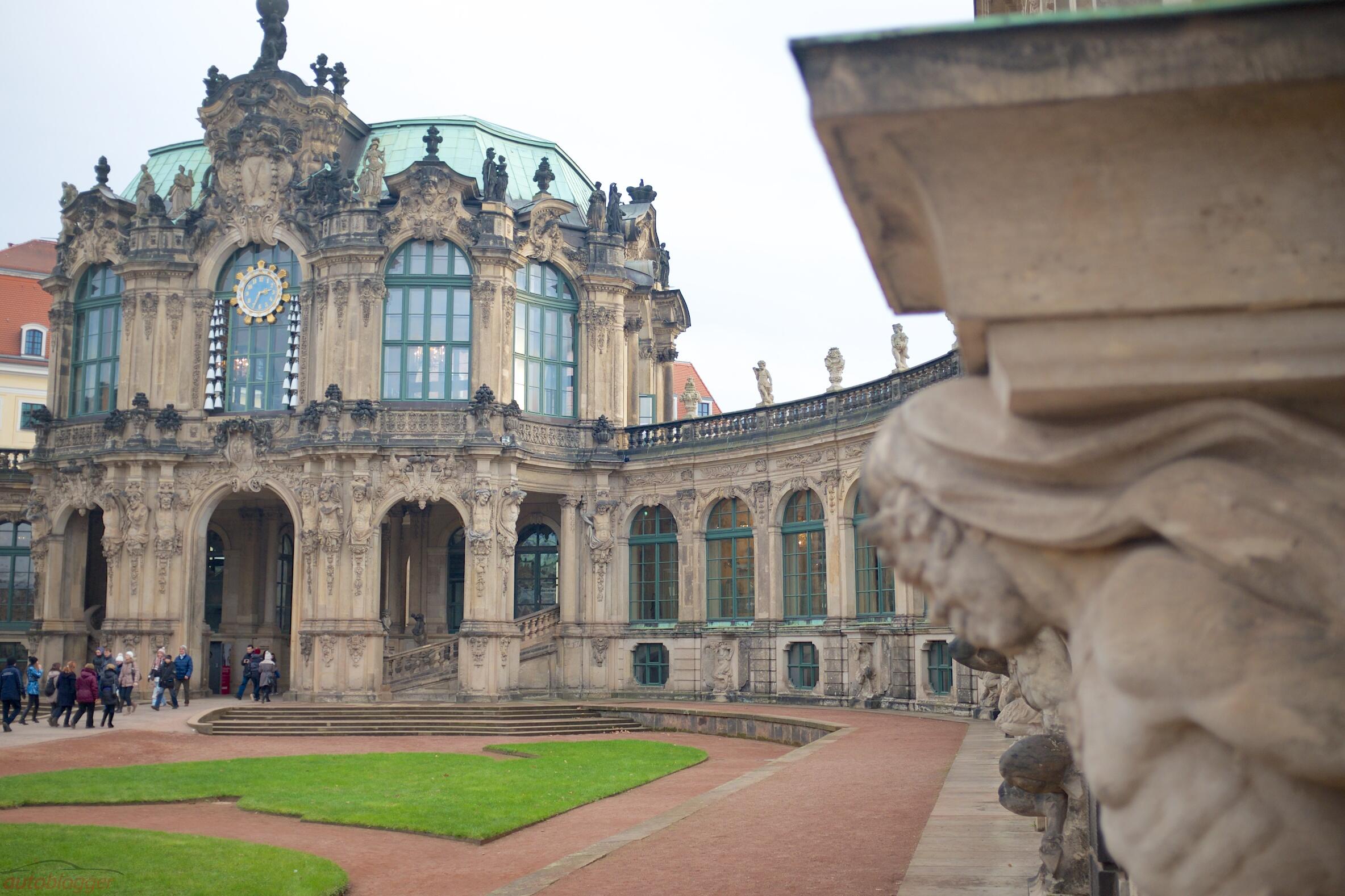 Bild ohne Beschreibung Bild ohne Beschreibung