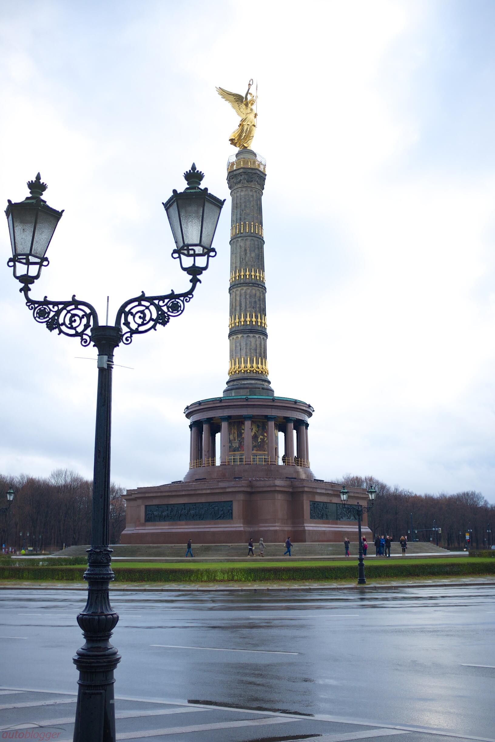 Bild ohne Beschreibung Bild ohne Beschreibung