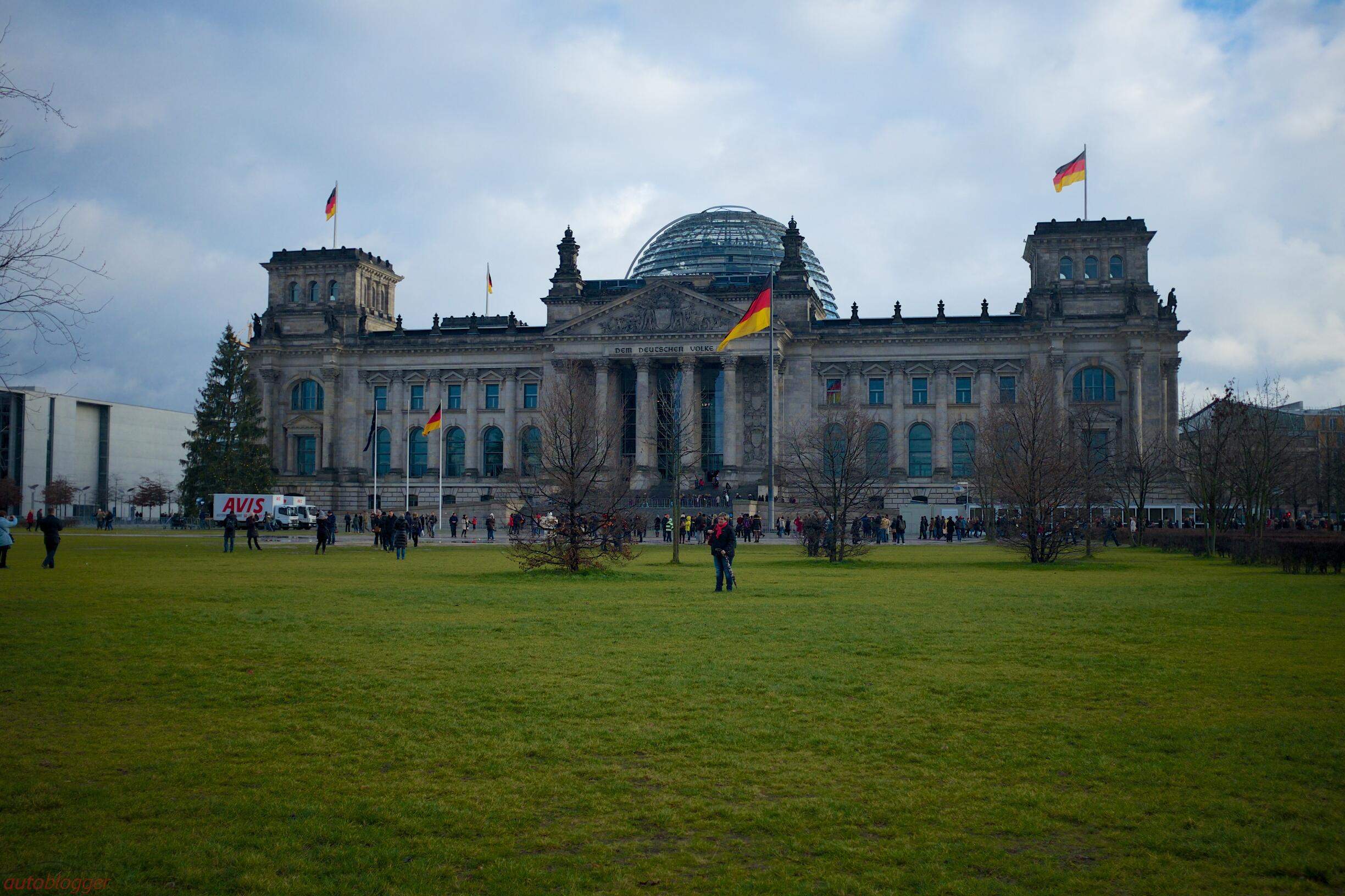 Bild ohne Beschreibung Bild ohne Beschreibung