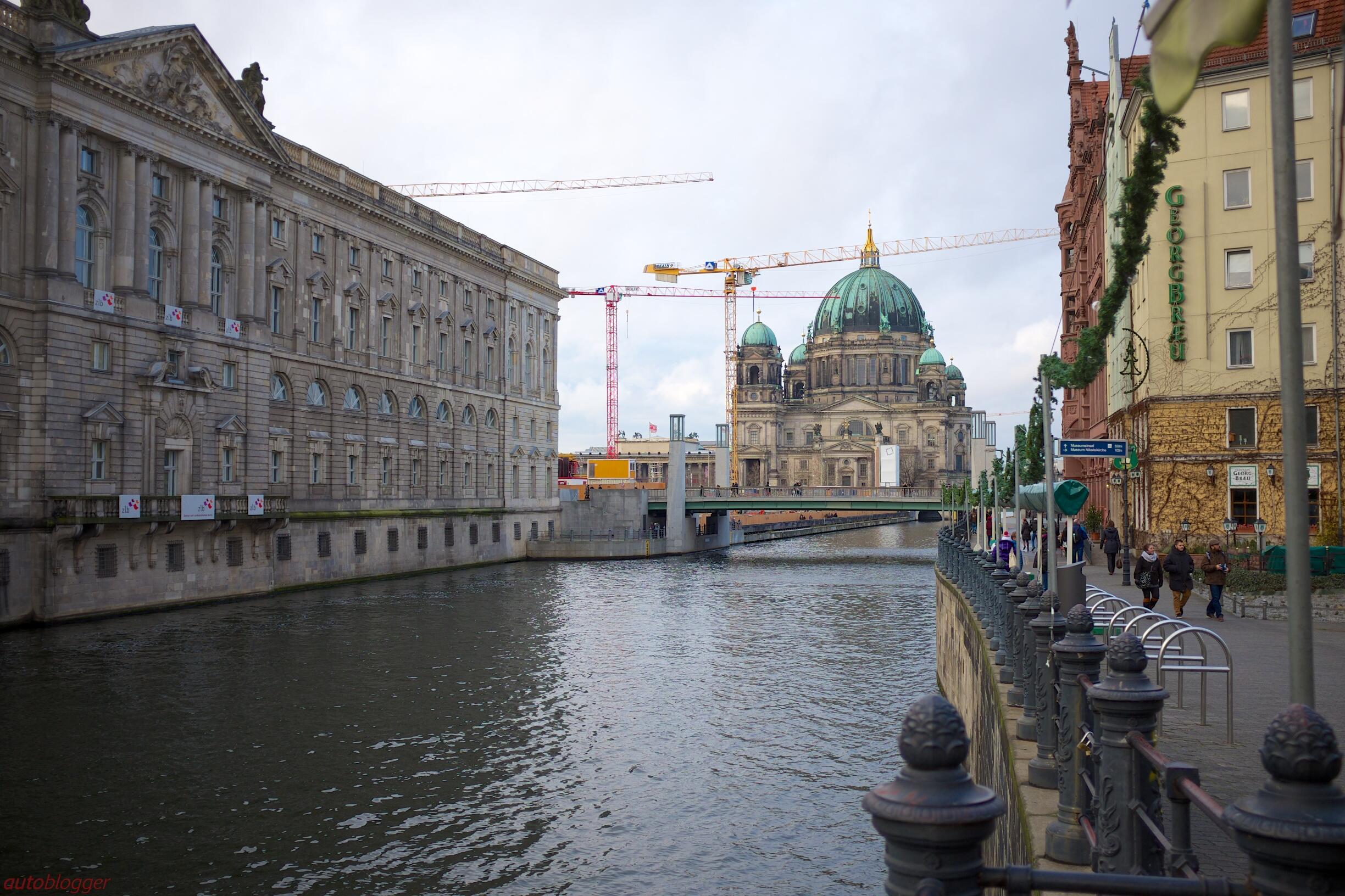 Bild ohne Beschreibung Bild ohne Beschreibung