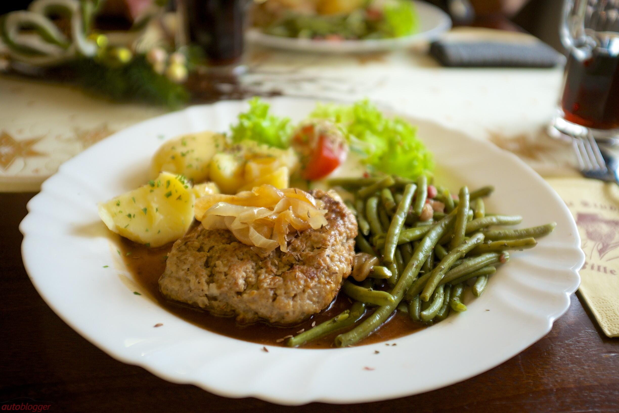 Bild ohne Beschreibung Bild ohne Beschreibung