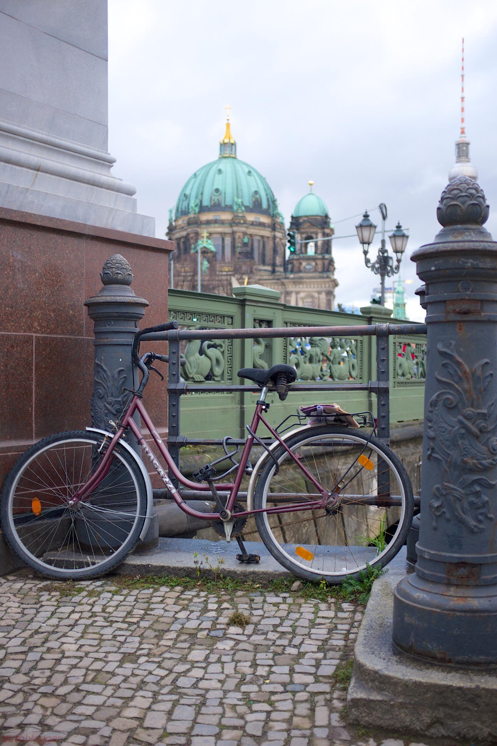 Bild ohne Beschreibung Bild ohne Beschreibung