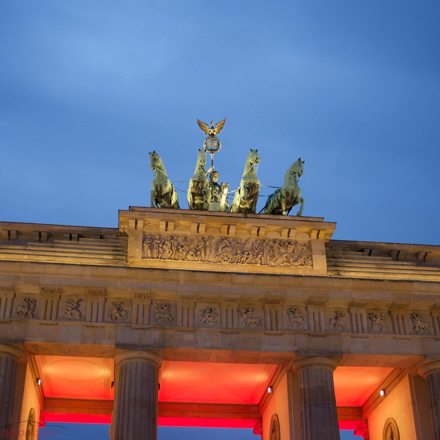 Bild ohne Beschreibung Bild ohne Beschreibung