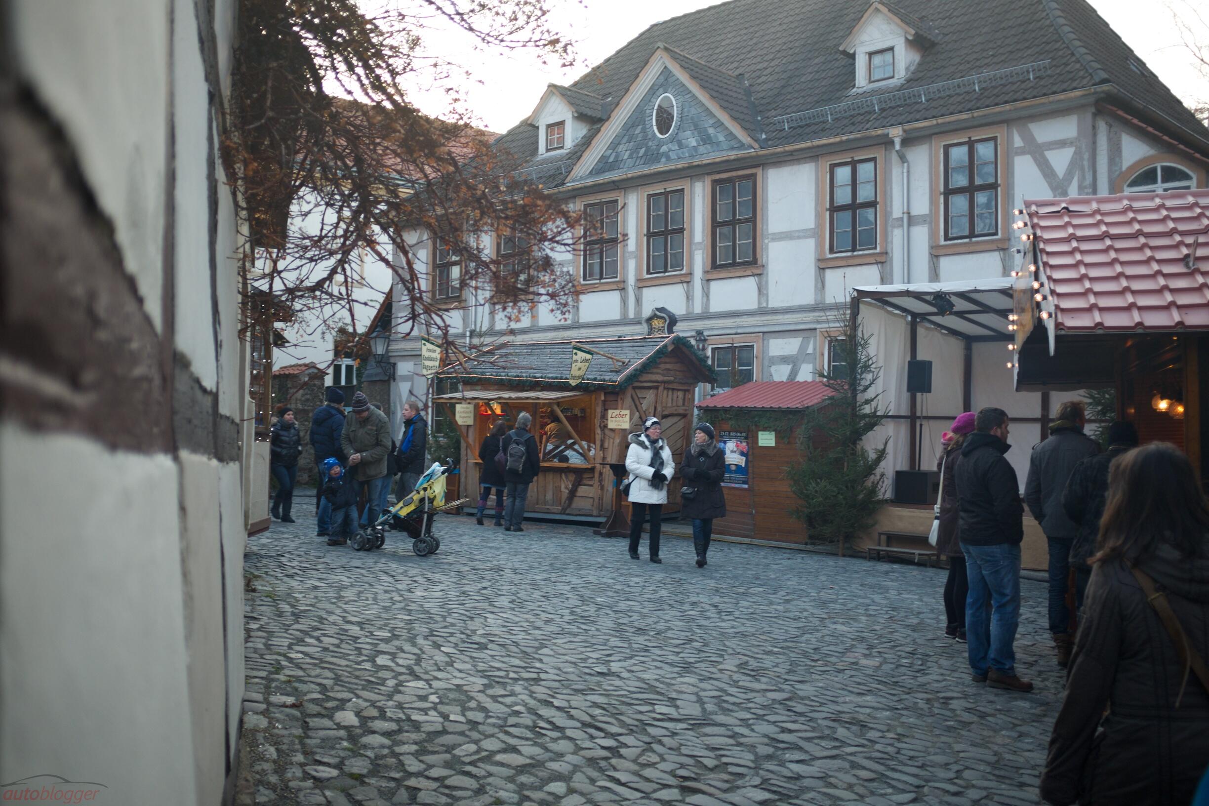 Bild ohne Beschreibung Bild ohne Beschreibung