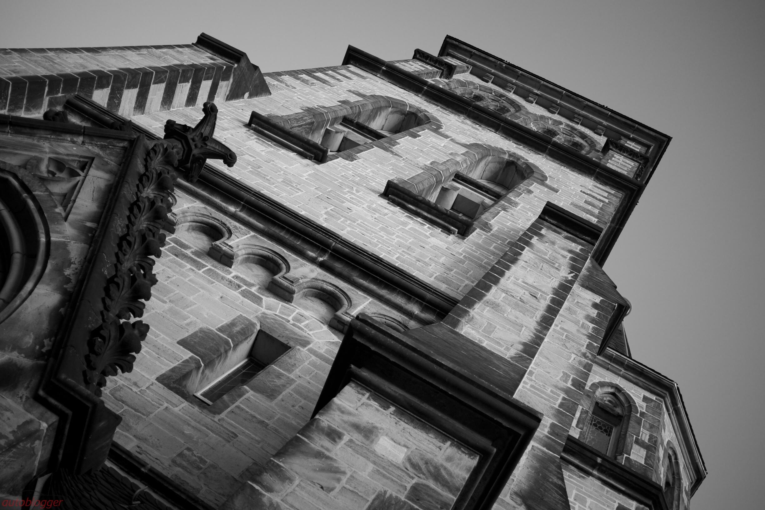 Bild ohne Beschreibung Bild ohne Beschreibung