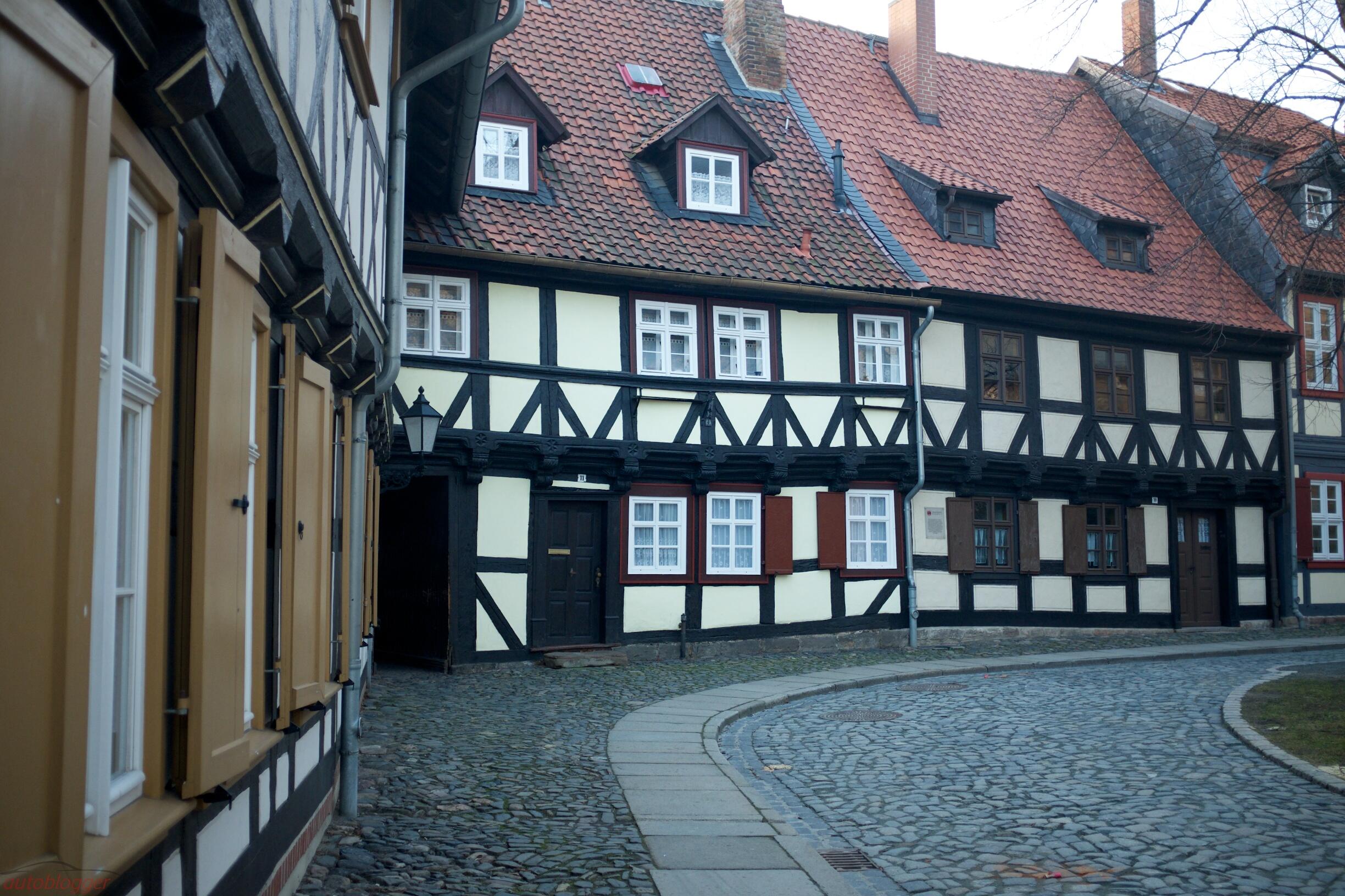 Bild ohne Beschreibung Bild ohne Beschreibung