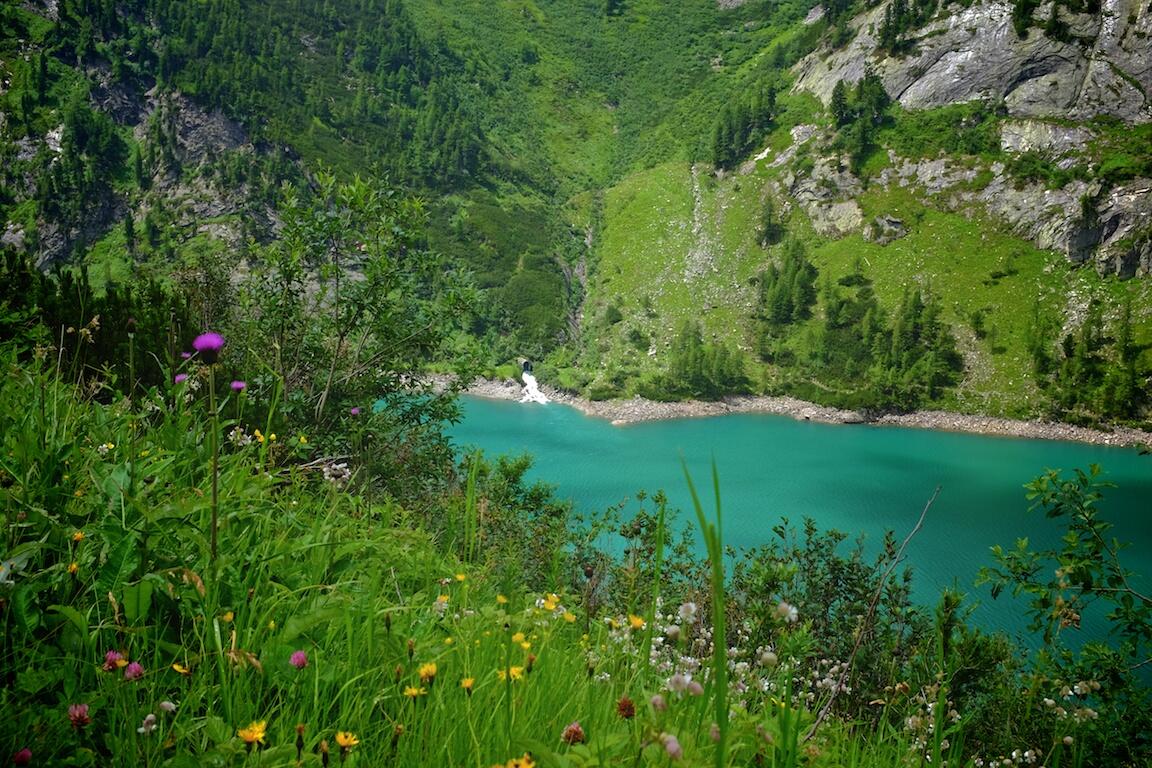 Bild ohne Beschreibung Bild ohne Beschreibung